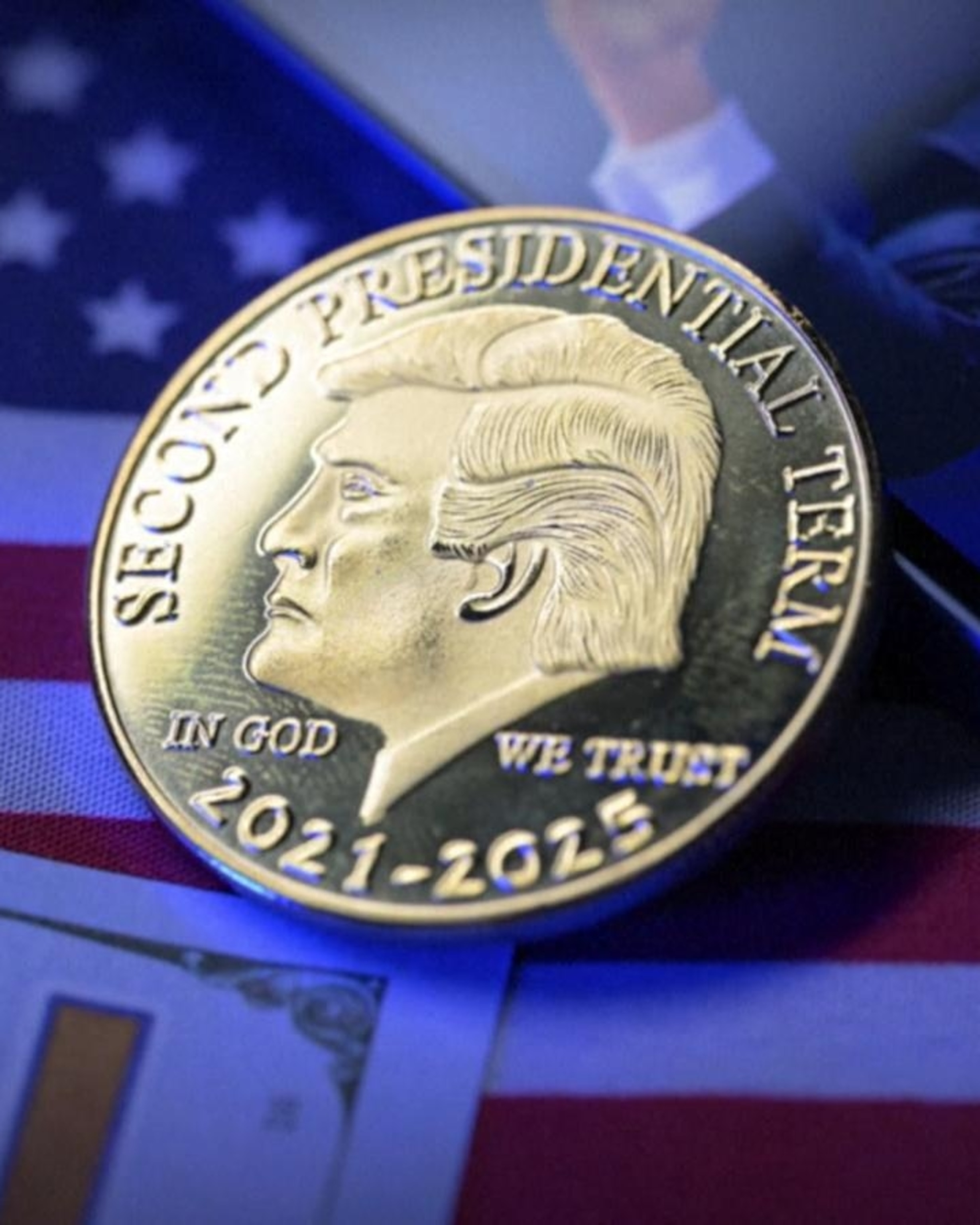 Trump holds gala for top investors in his meme coin, as some critics slam  event as pay-for-play - ABC News