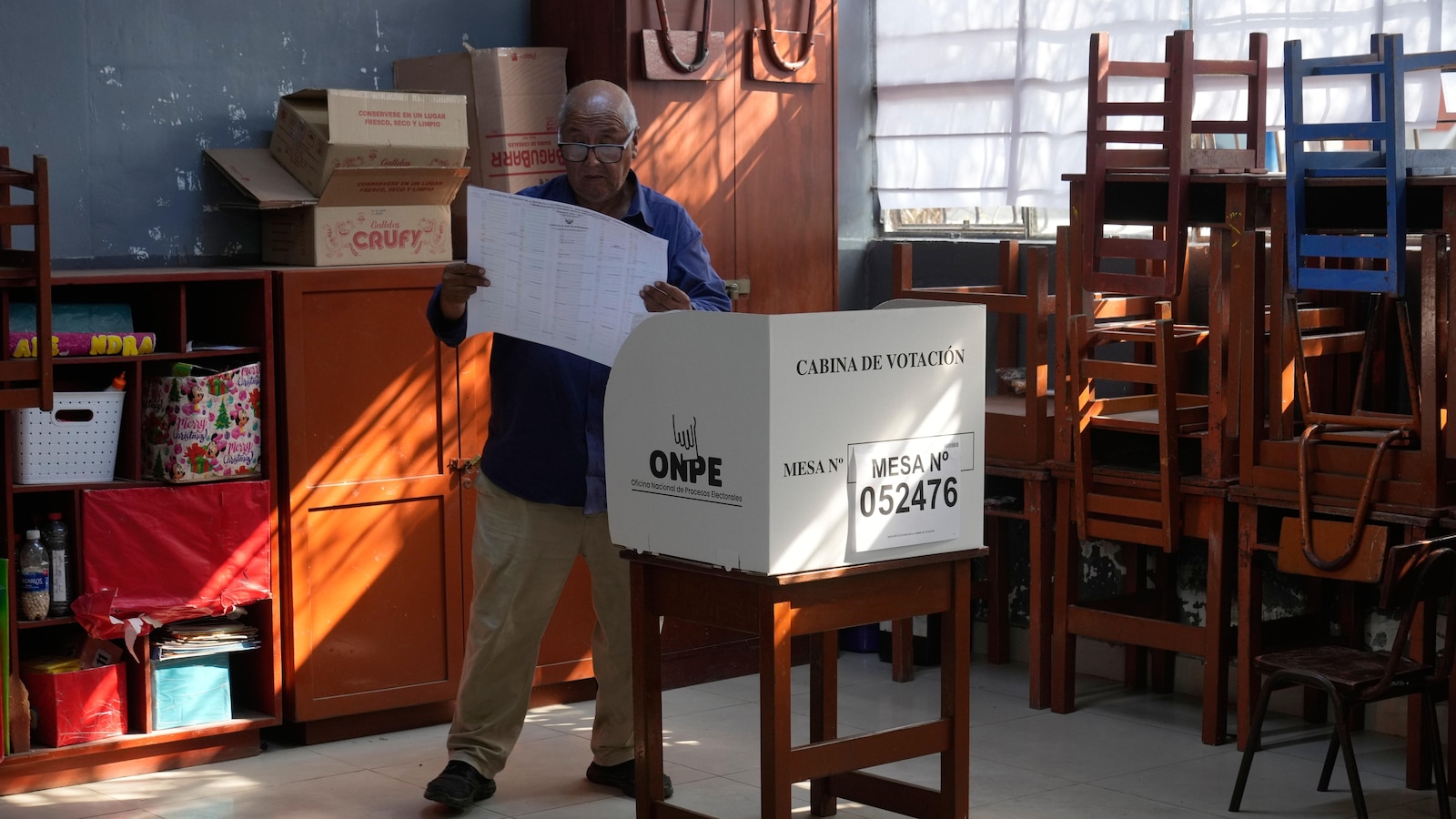 Peru's voters face choice of 35 contenders for ninth president in 10 years