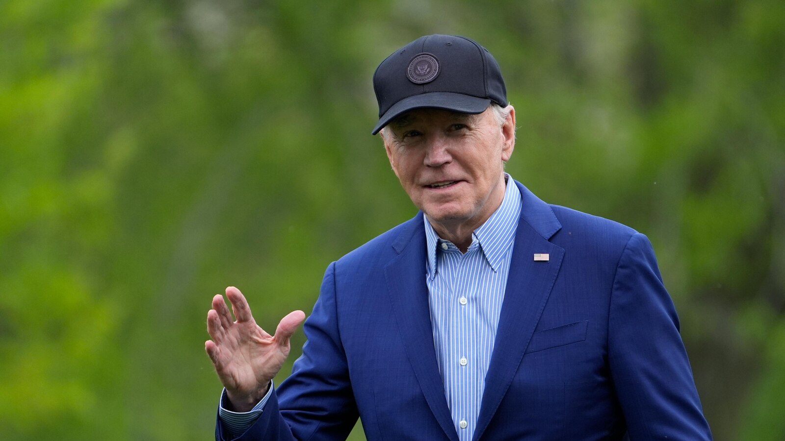  Biden scores endorsements from Kennedy family, looking to shore up support against Trump and RFK Jr