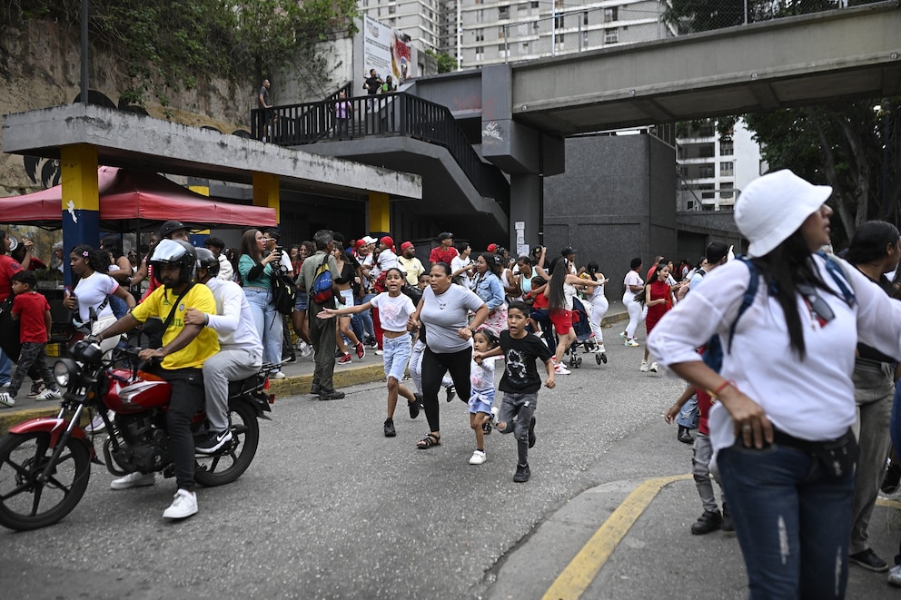 PHOTO: VENEZUELA-EARTHQUAKE
