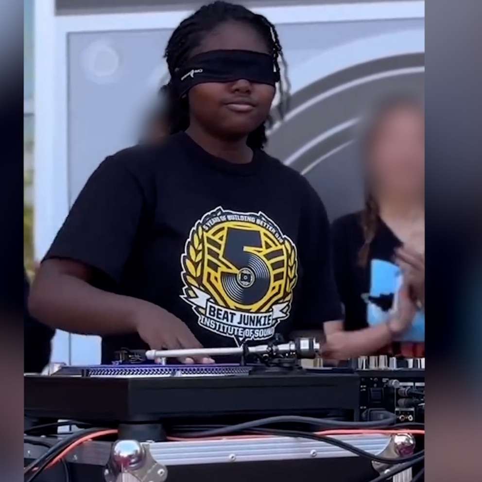 NextImg:Video Watch this talented young DJ wow an audience DJing blindfolded