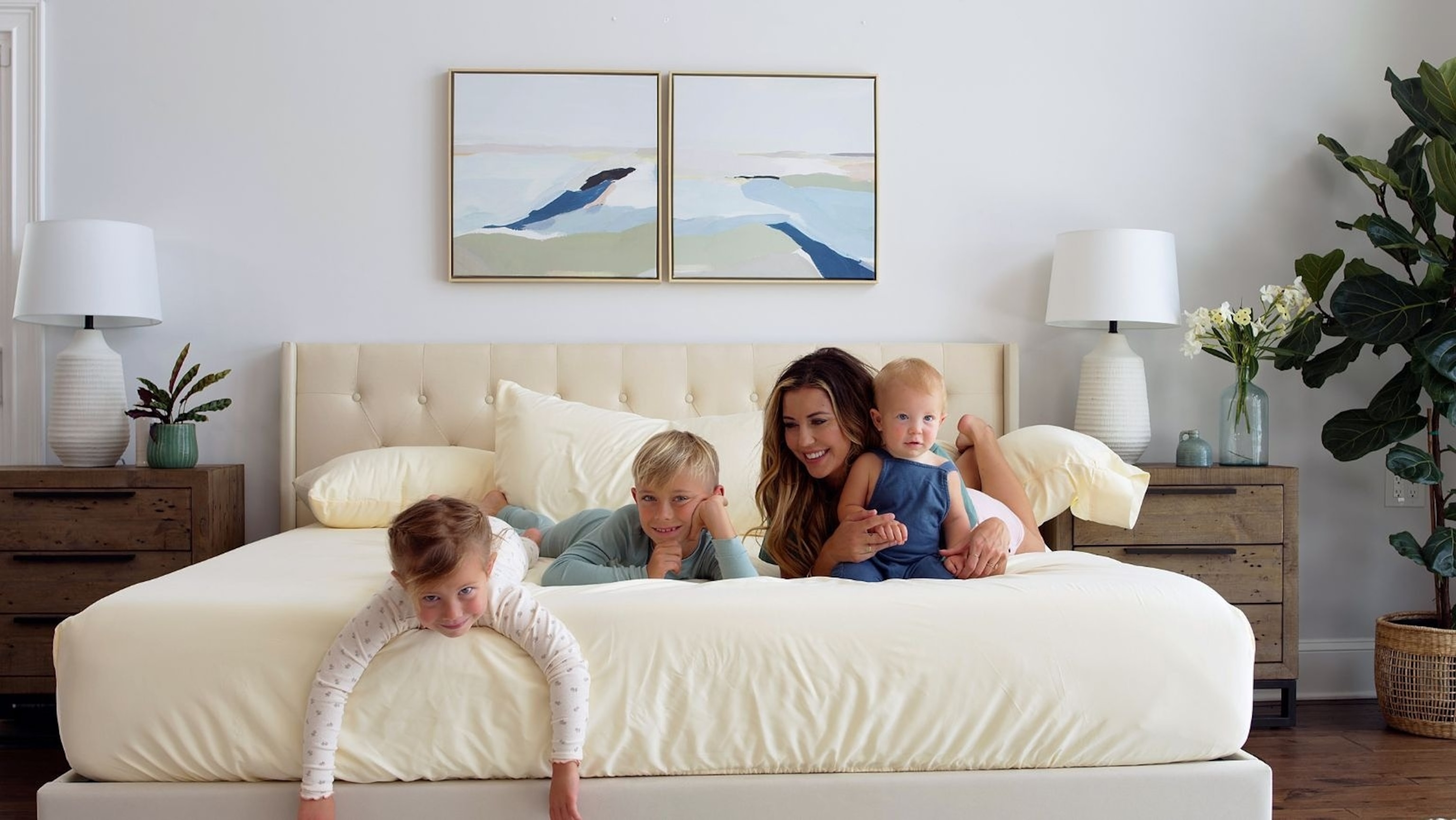 Linens & Hutch: Bedding
