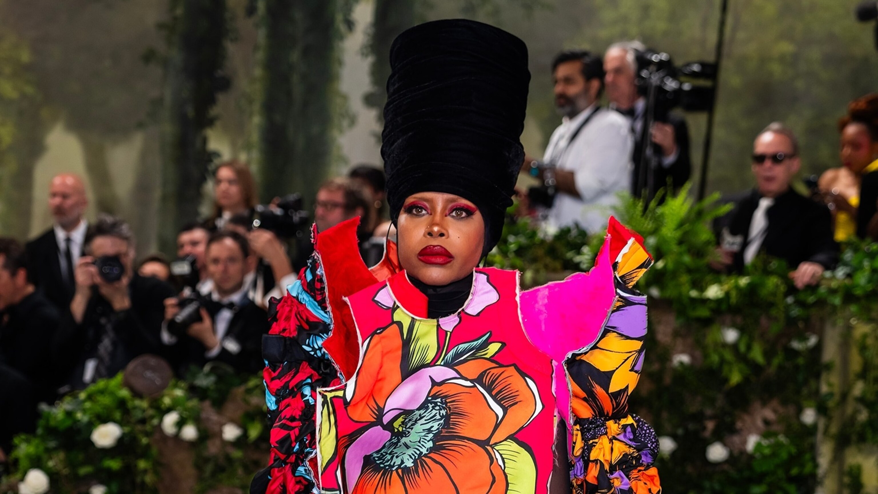 Erykah Badu to be honored as CFDA's 2024 Fashion Icon - Good