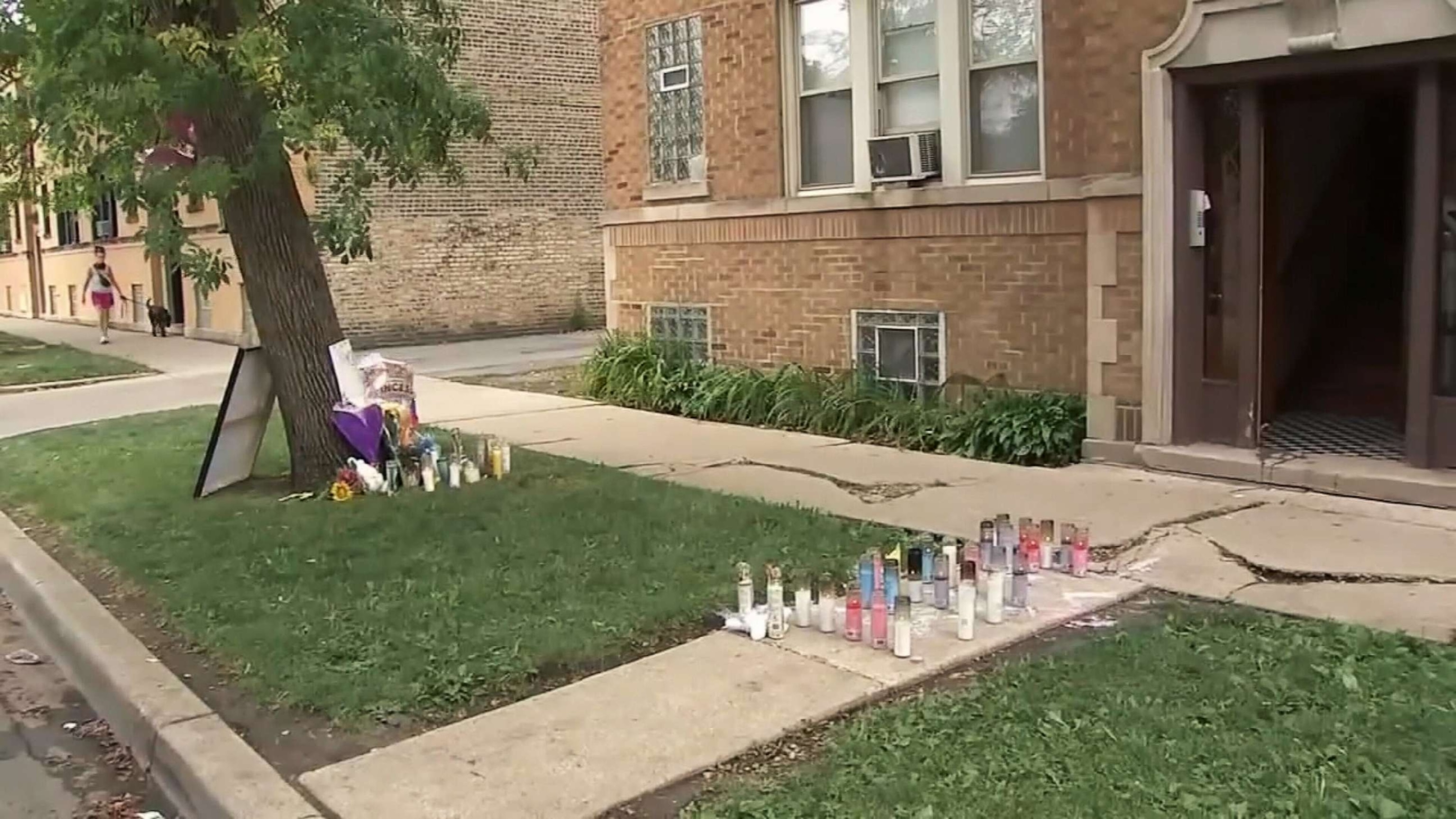 PHOTO: A makeshift memorial on the street for 9-year-old Serabi Medina who was fatally shot in Chicago's Portage Park neighborhood on Aug. 5, 2023.