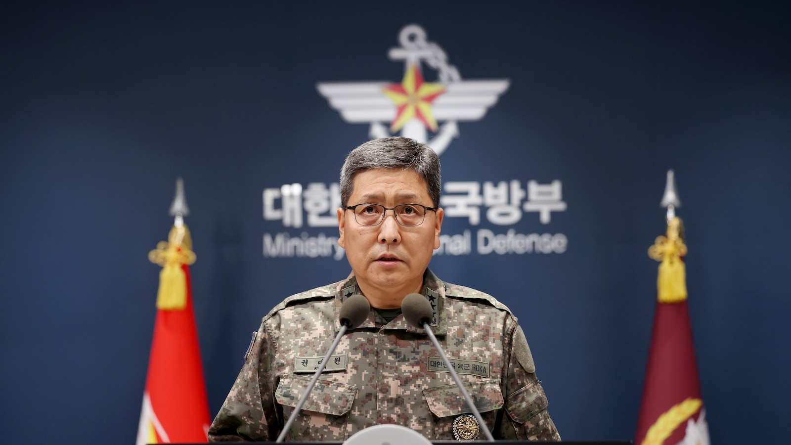 South Korea blames North Korean mines for border blast injuries and demands apology