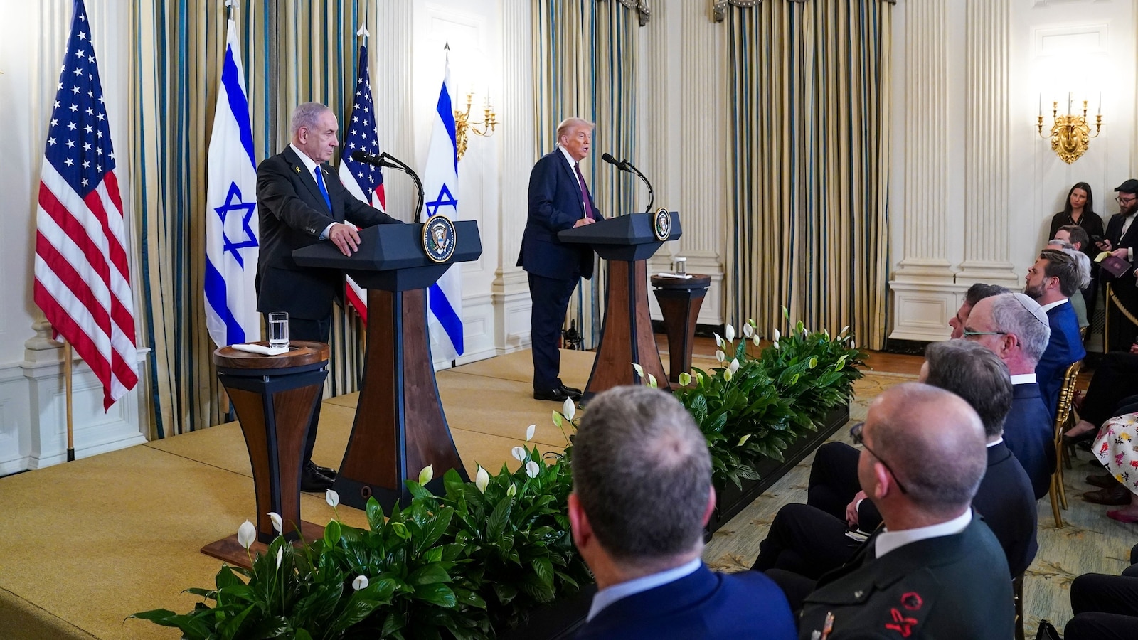 Trump unveils sweeping Gaza peace plan he says Netanyahu accepts ...
