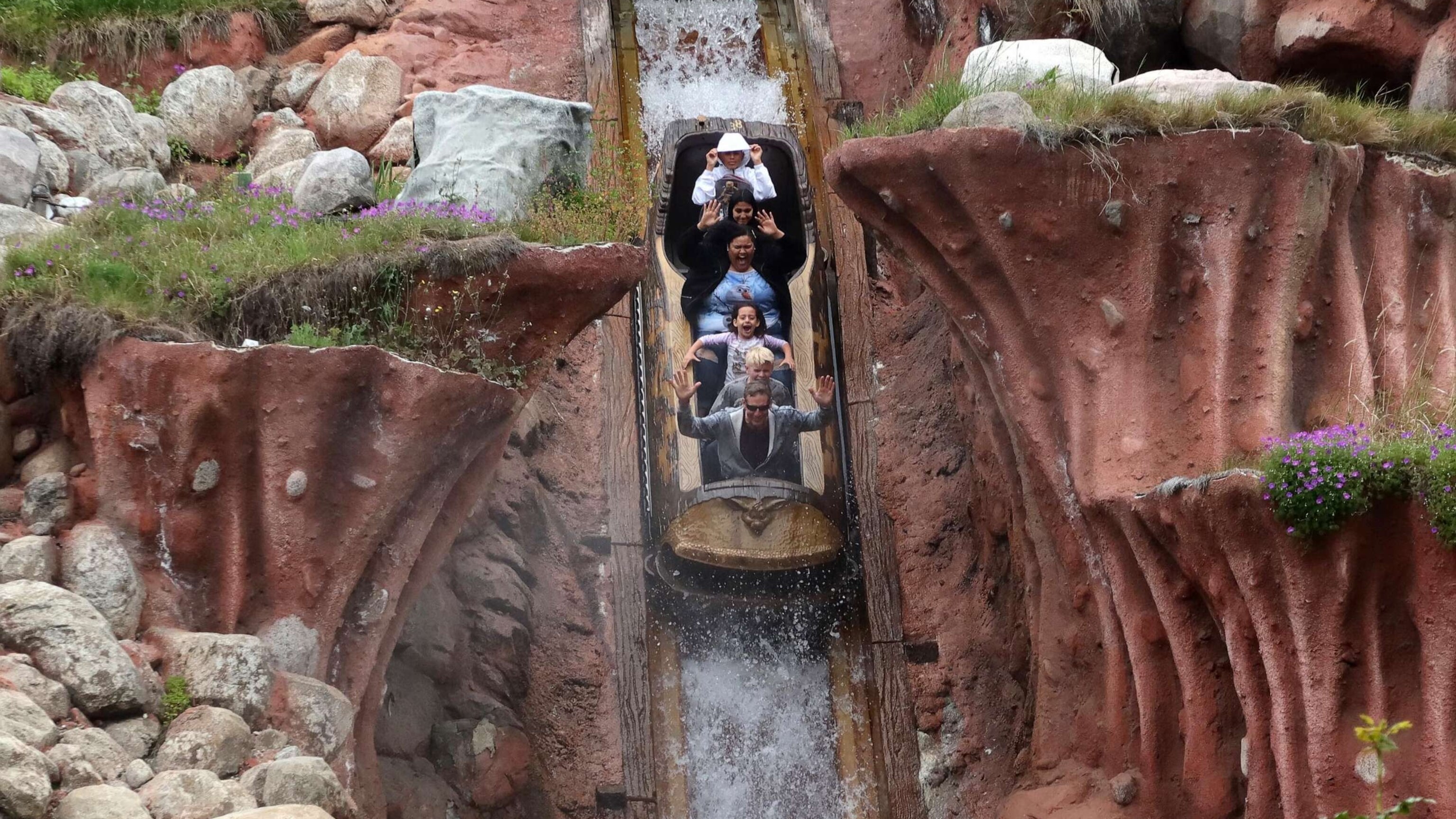 splash-mountain-gty-jt-