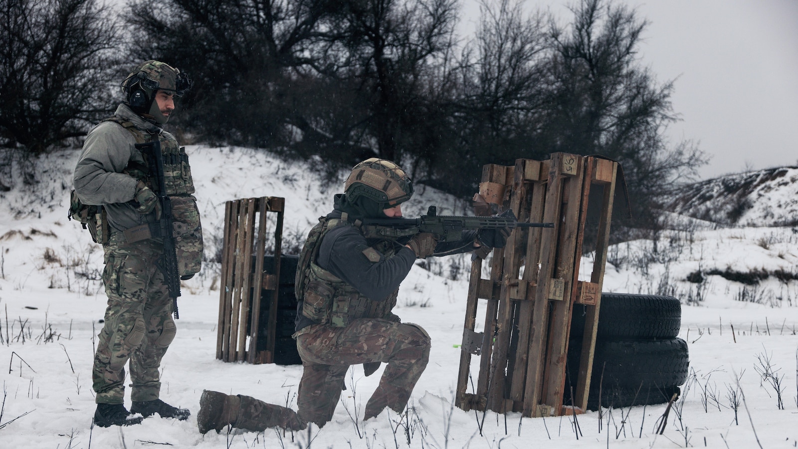 يتطور الجيش الأوكراني تحت النيران، مع ظهور وحدات جديدة تتحدى الإرث السوفييتي