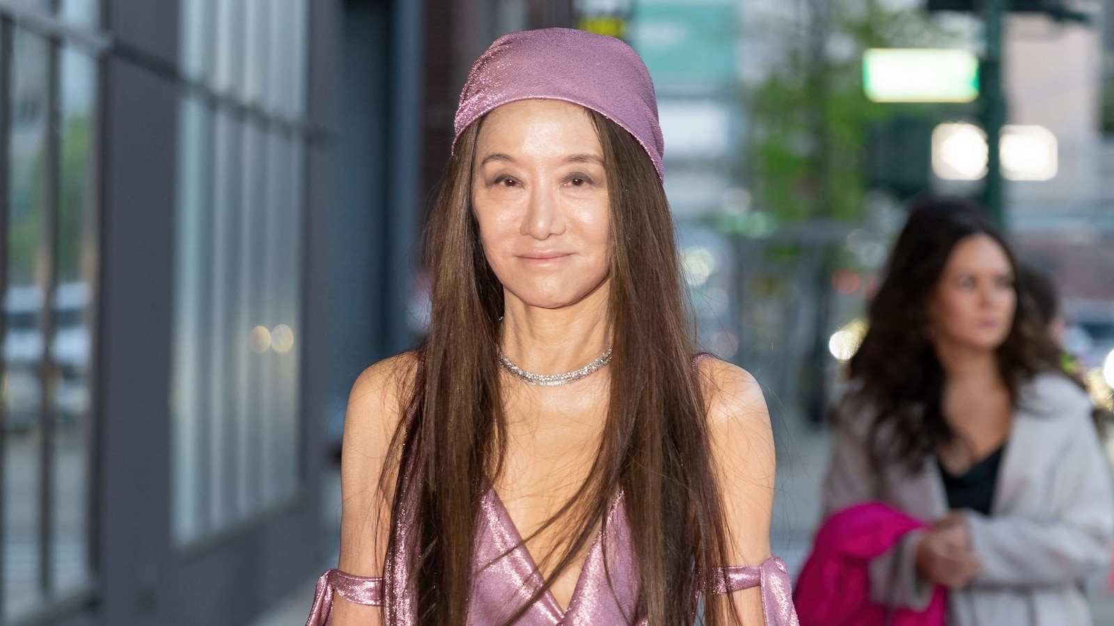 Vera Wang rocks red swimsuit and sparkly thigh-high boots - ABC News