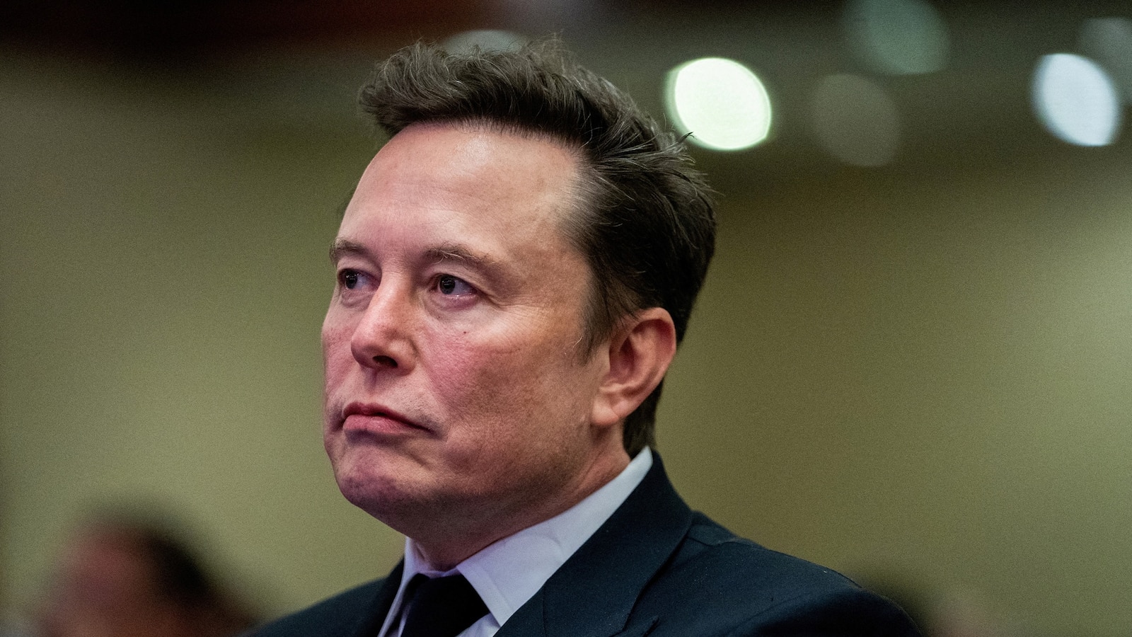 Was müsste Elon Musk tun, um eine neue politische Partei in Amerika zu ...
