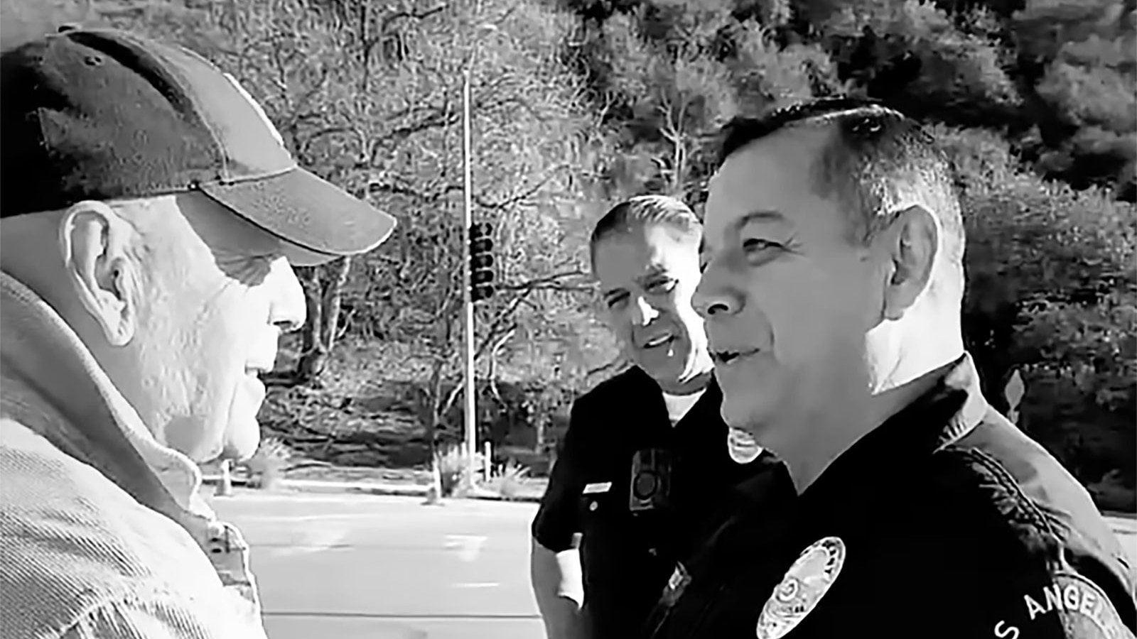 Bruce Willis seen in public for 1st time since dementia diagnosis