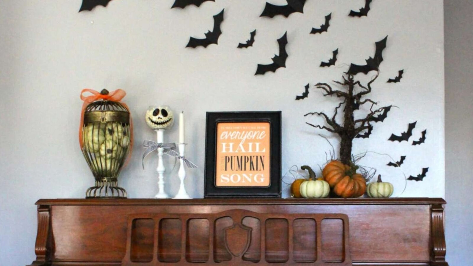 Black Bat Wall Hanging from shopfluff on Etsy.