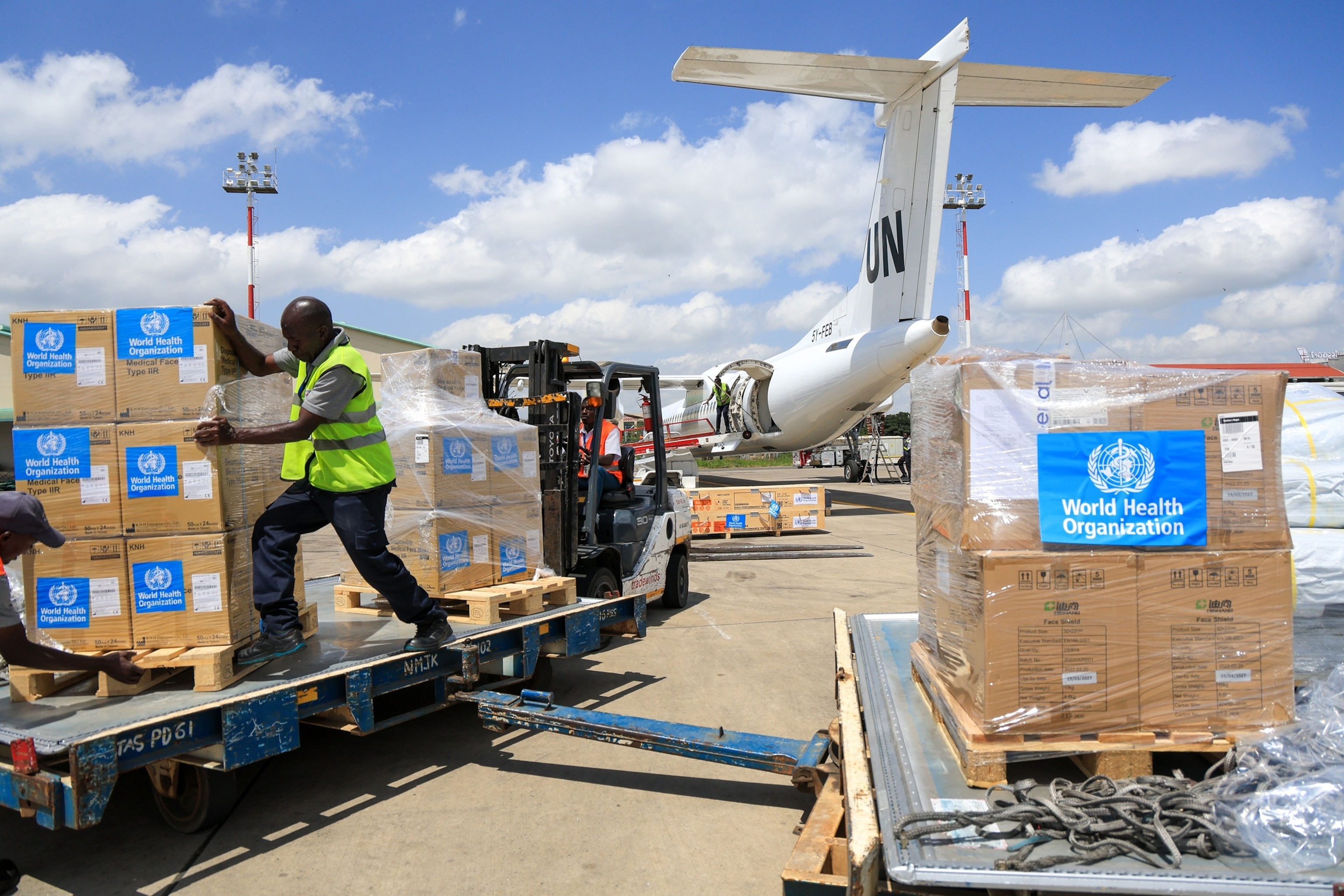 PHOTO: Kenya WHO Congo Ebola