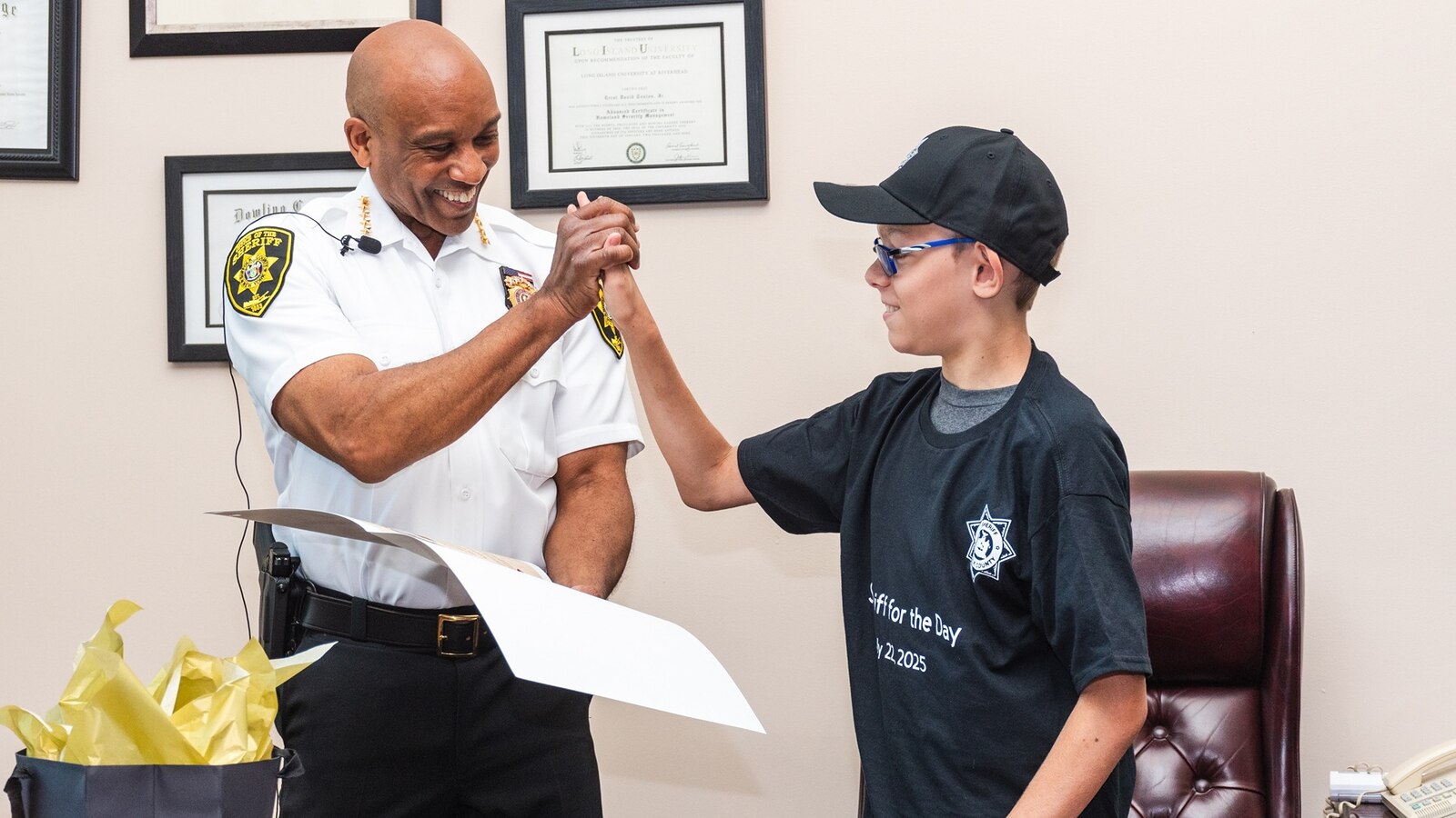 12-year-old sworn in as honorary sheriff ahead of organ transplant ...