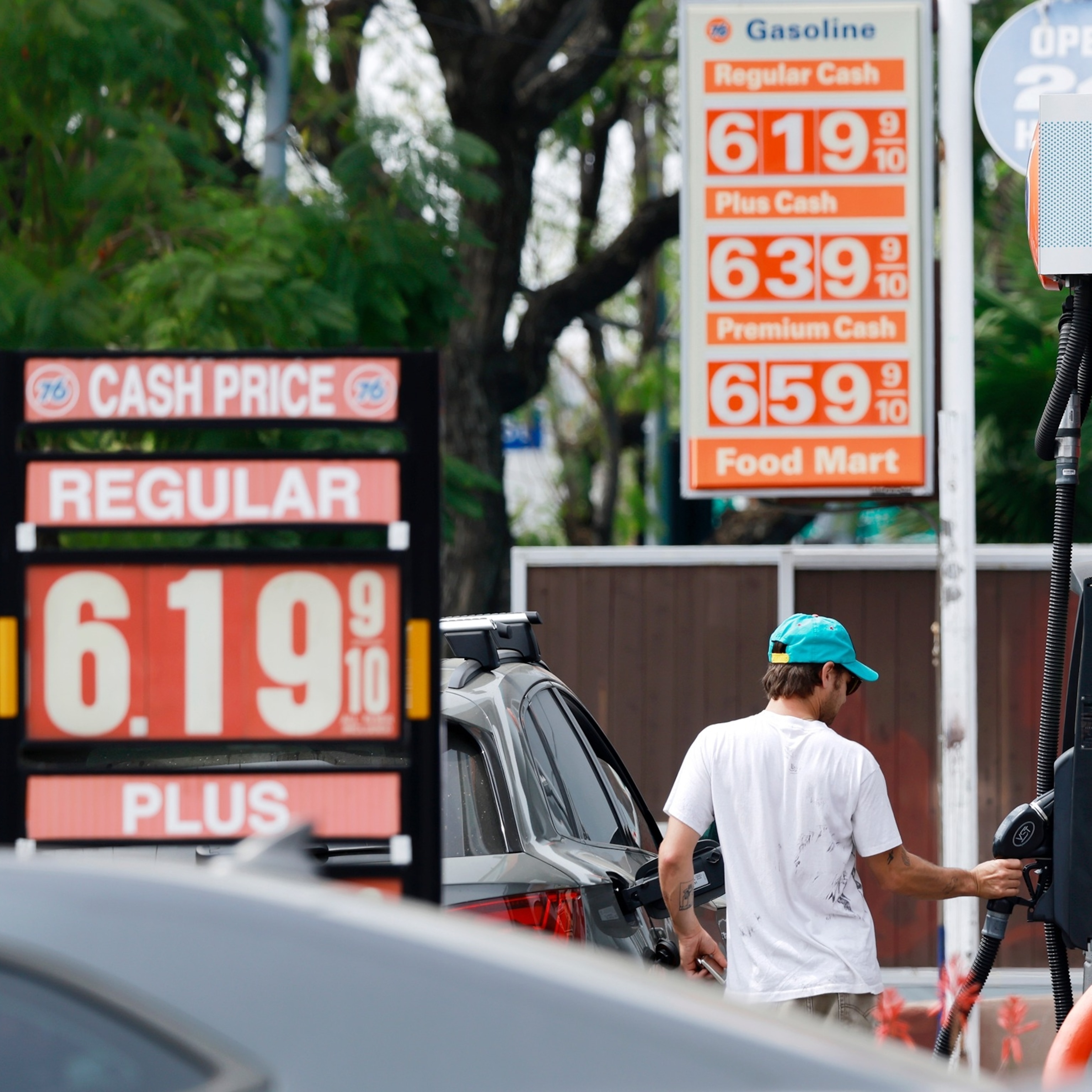 Brent Crude Surges 5.7% to $114.28 as Strait of Hormuz Crisis Drives Global Oil Shock — image 4
