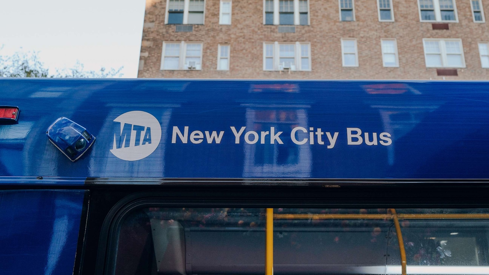 Teen stabbed to death on New York City MTA bus, police say - ABC News