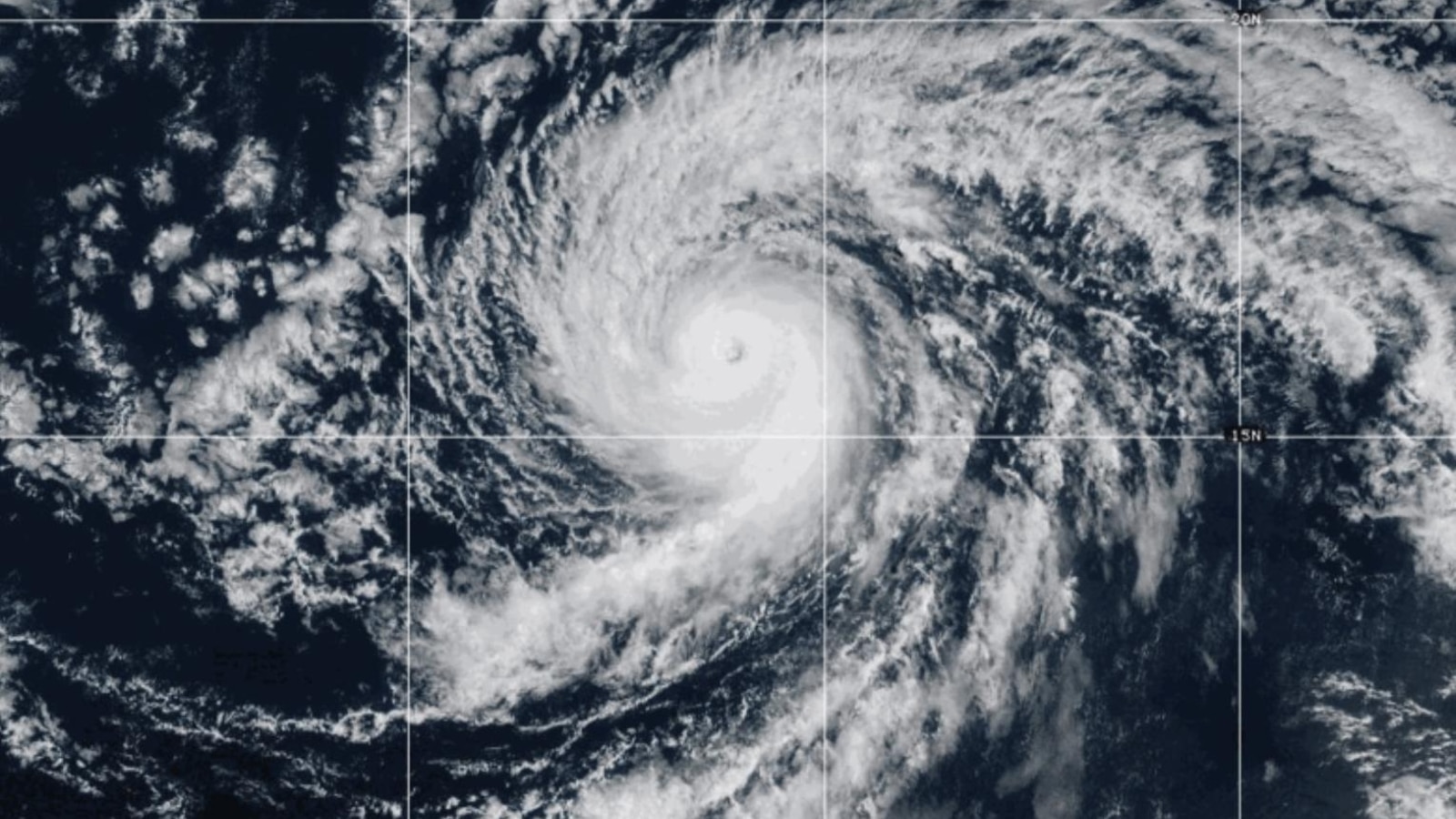 Hurricane Kiko's path shifts, sparing Hawaii from strong winds and heavy rain