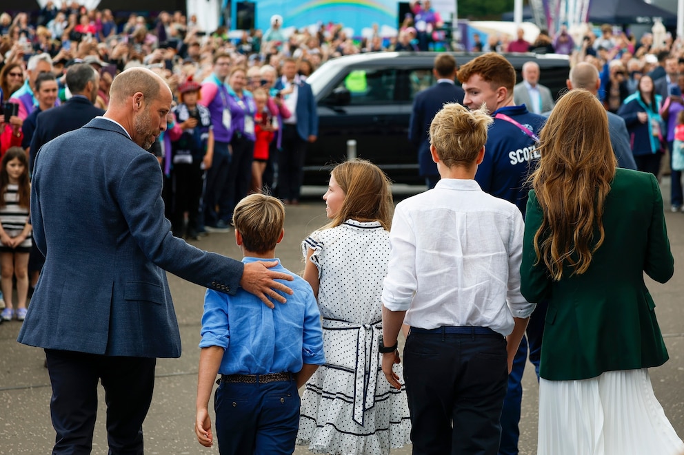 PHOTO: Prince William, Prince of Wales, and Catherine, Princess of Wales, with Prince George, Princess Charlotte and Prince Louis arrive for the Glasgow 2026 Commonwealth Games at The Hydro on Aug. 1, 2026, in Glasgow, Scotland.