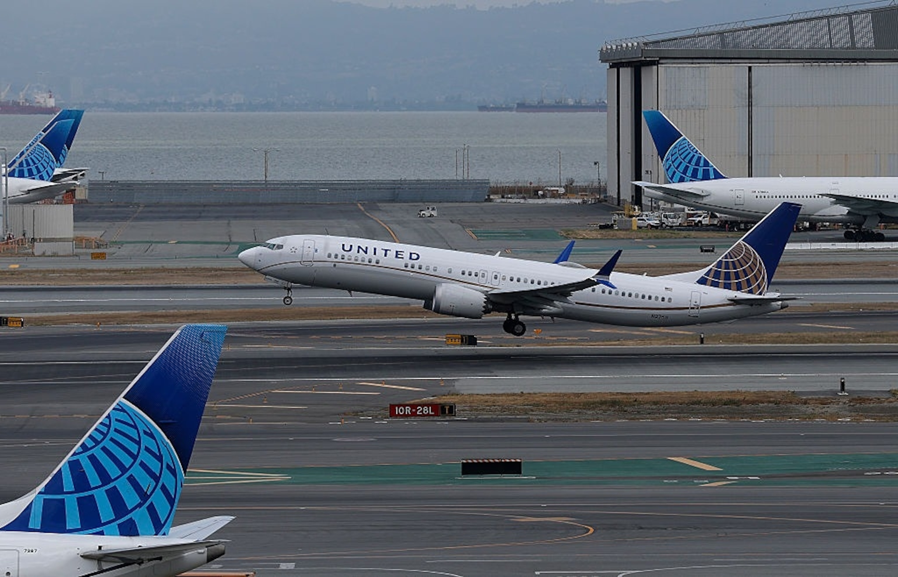 PHOTO: Federal Government Shuts Down After Congress Fails To Pass Funding Bill