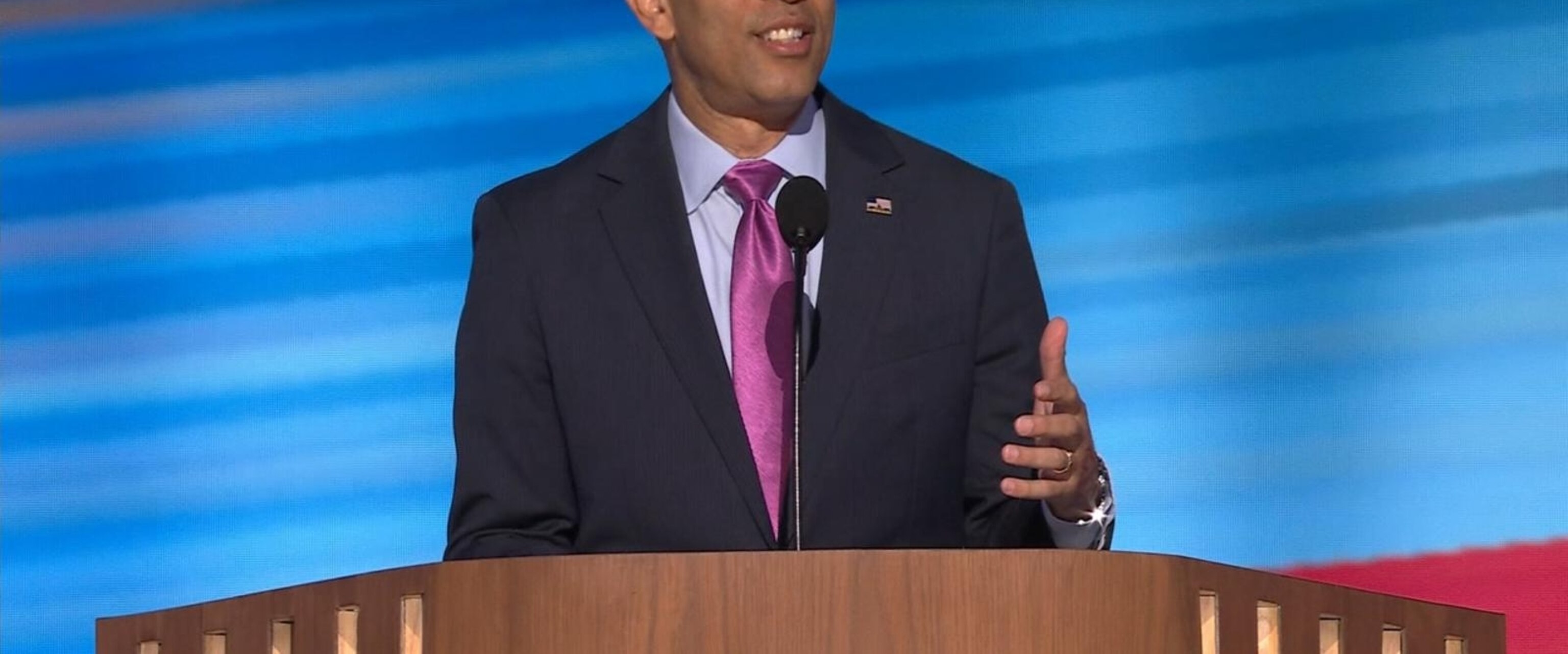 240821_abc_dnc_9p_jeffries_hpM