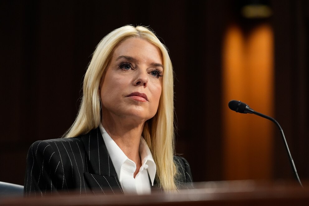 PHOTO: Pam Bondi, President-elect Donald Trump's choice to lead the Justice Department as attorney general, appears before the Senate Judiciary Committee for her confirmation hearing, at the Capitol in Washington, Jan. 15, 2025.