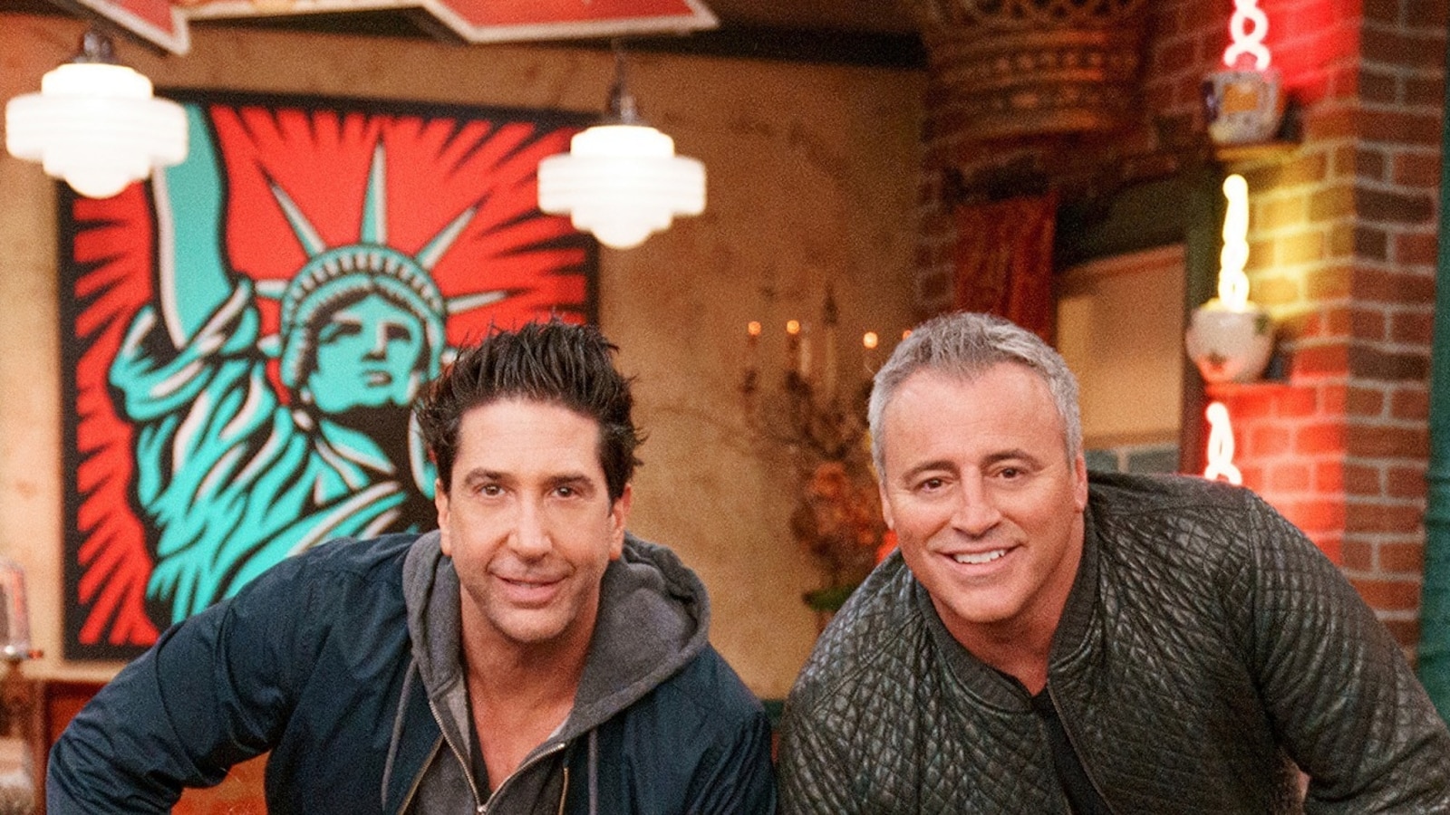 David Schwimmer reveals hilarious text from 'Friends' costar Matt