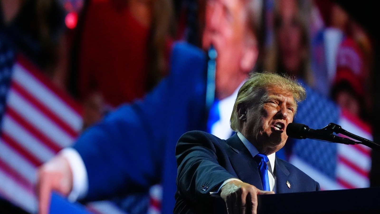 Trump versprach 2.000 Dollar an Zoll-„Dividenden“, die aber 10 Monate ...