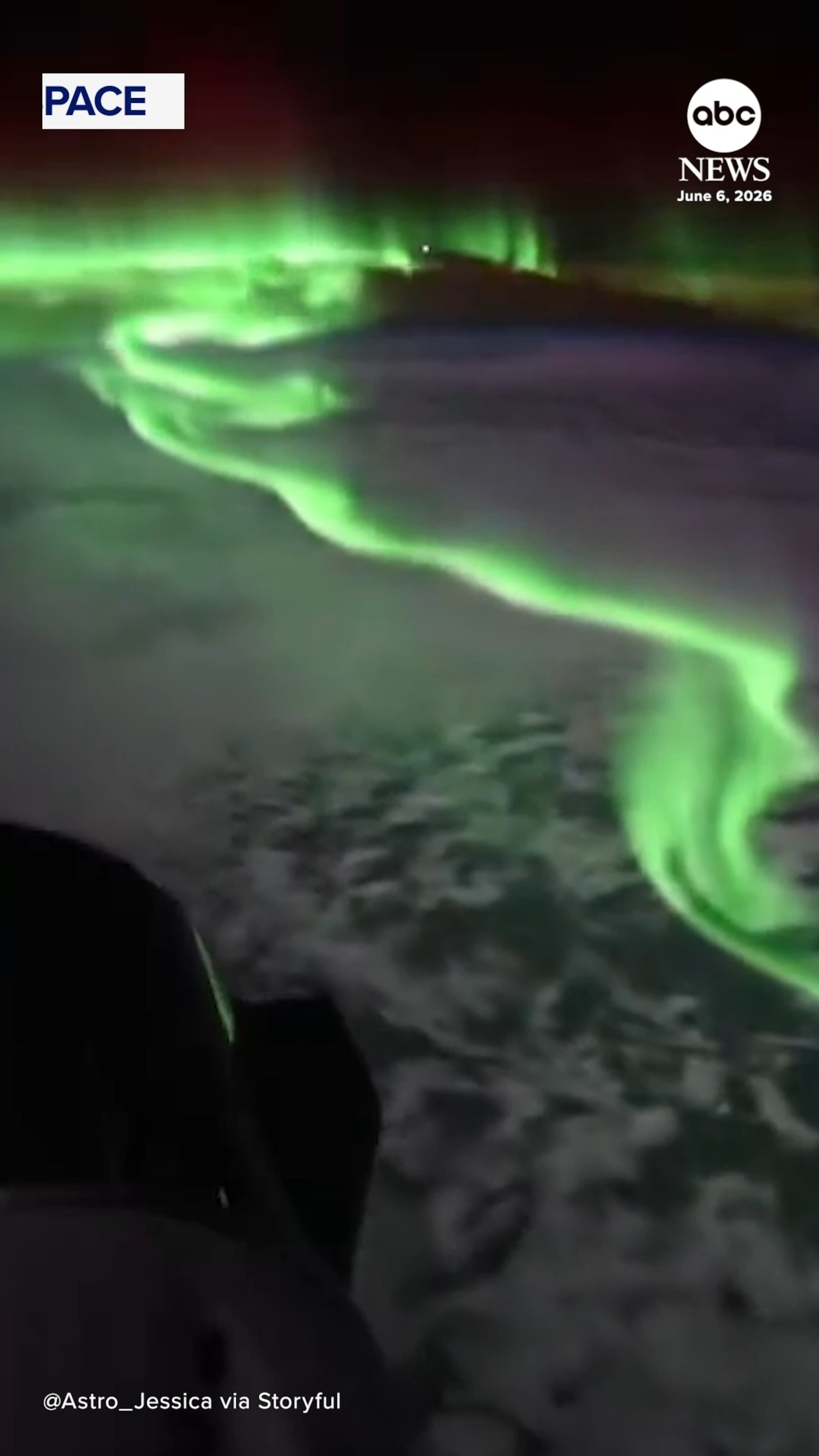 Video Stunning aurora seen from space - ABC News