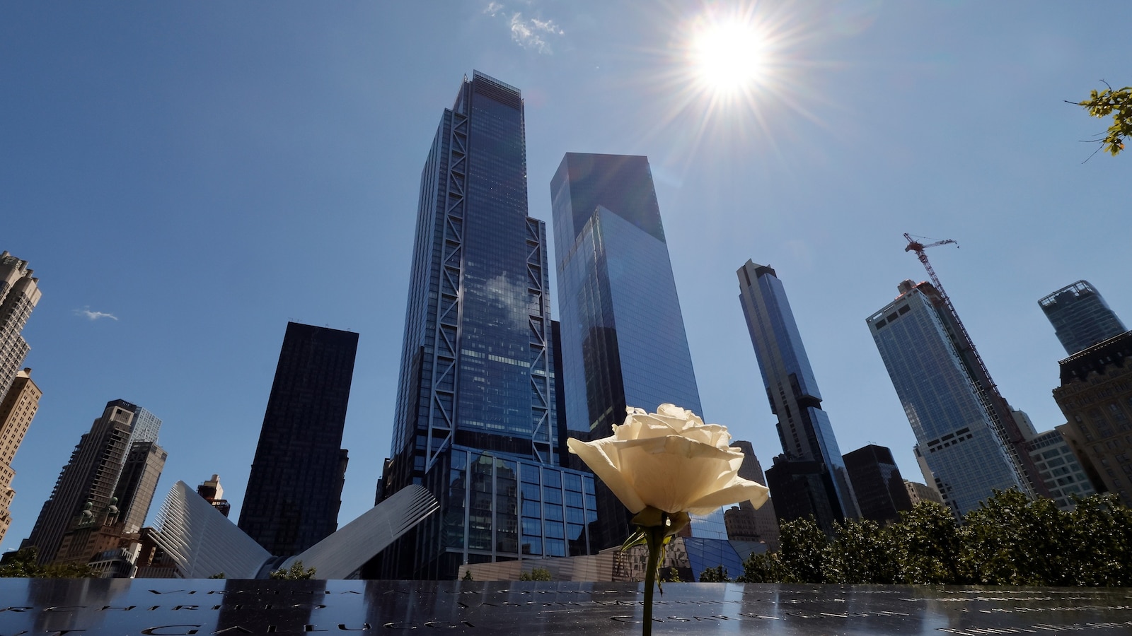 ABC News’ @WhitJohnson reports from the 9/11 Memorial as the 25th anniversary commemoration honoring the victims of the Sept. 11 attacks gets underway. ▻