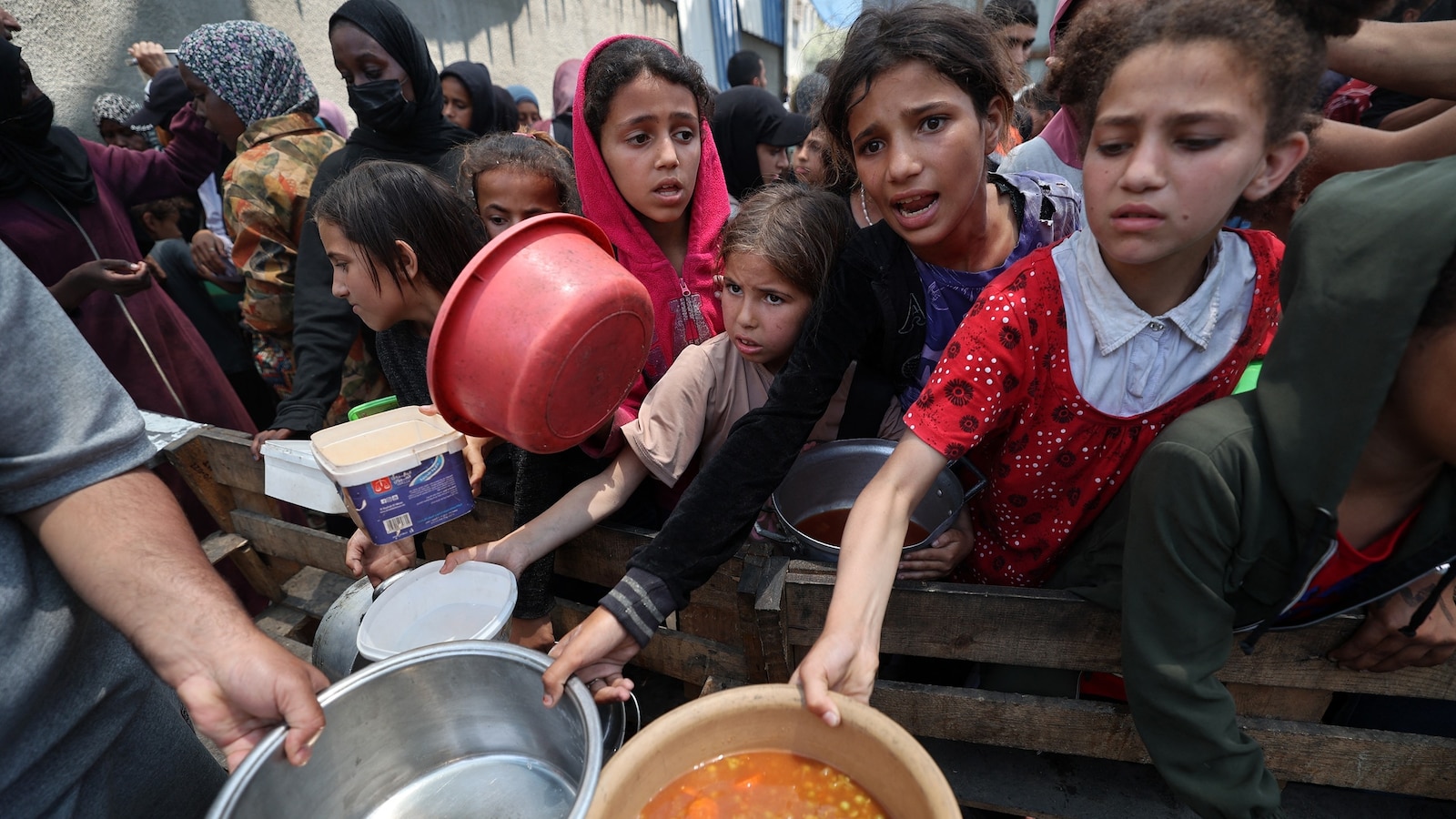 Hilfsverteilung in Gaza wieder aufgenommen, sagt humanitäre Organisation