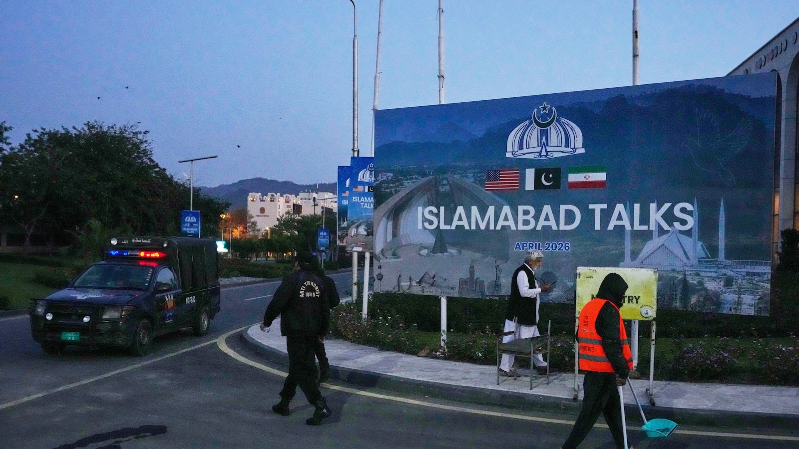 وبعد فشل محادثات السلام مع الولايات المتحدة، أصبح الإيرانيون يشعرون بخيبة الأمل ولكنهم أصبحوا متمردين