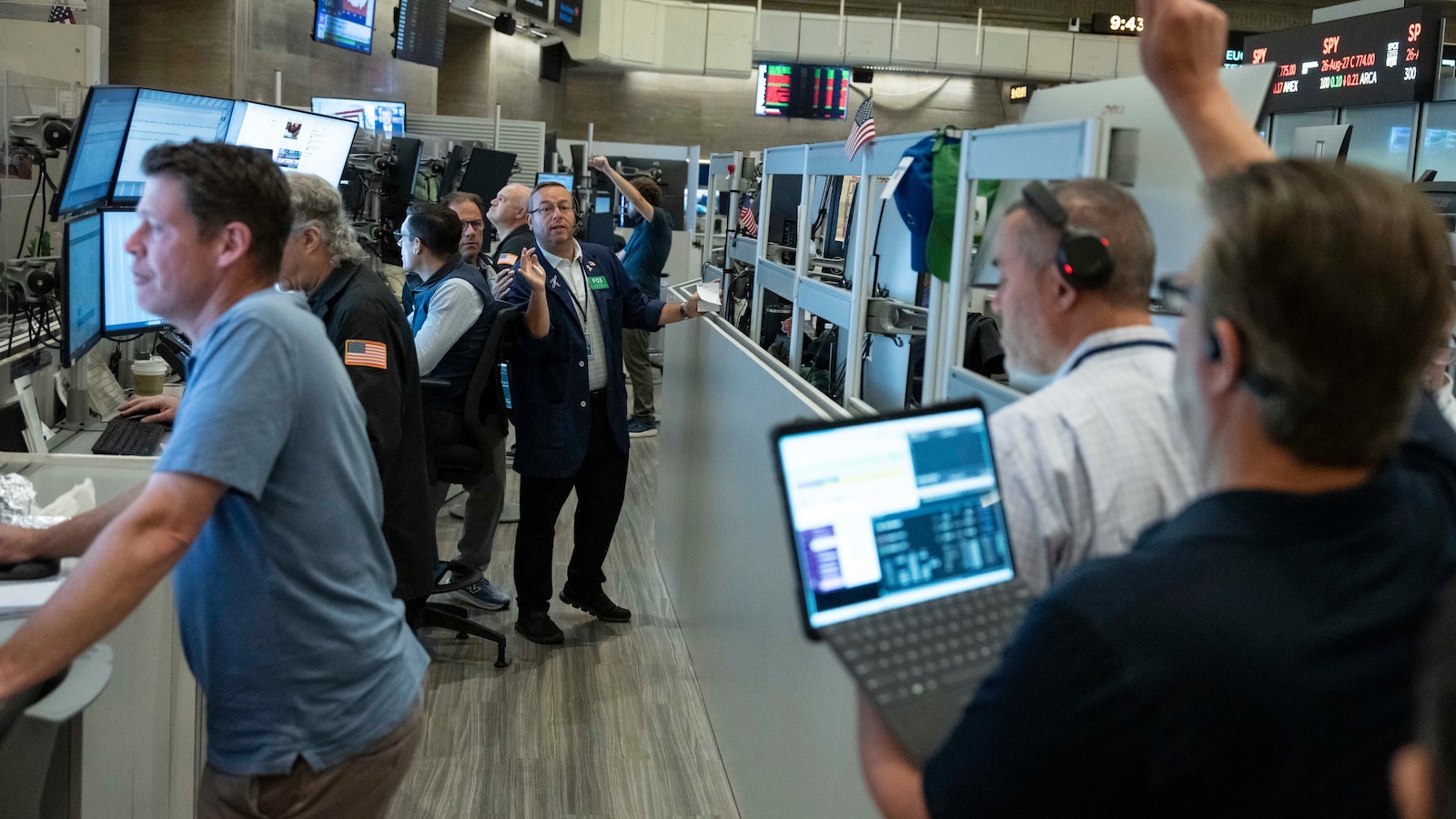 US futures mixed with hopes of more clarity from Fed Chair Warsh in Jackson Hole US futures mixed with hopes of more clarity from Fed Chair Warsh in Jackson Hole