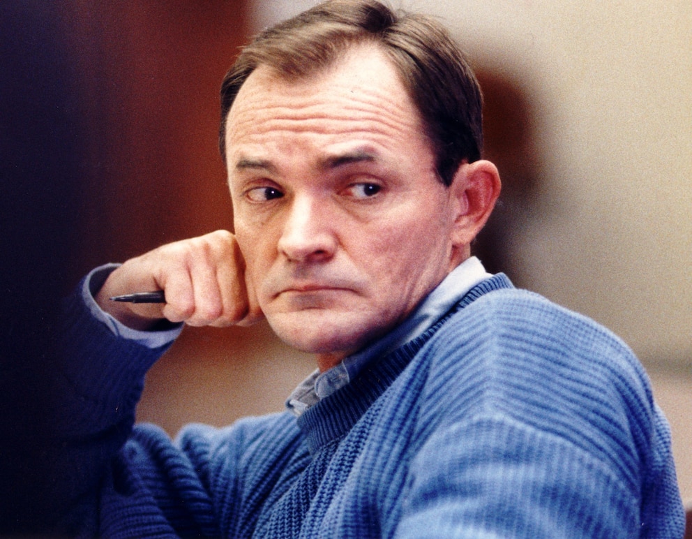 PHOTO: Convicted killer Randy Steven Kraft
