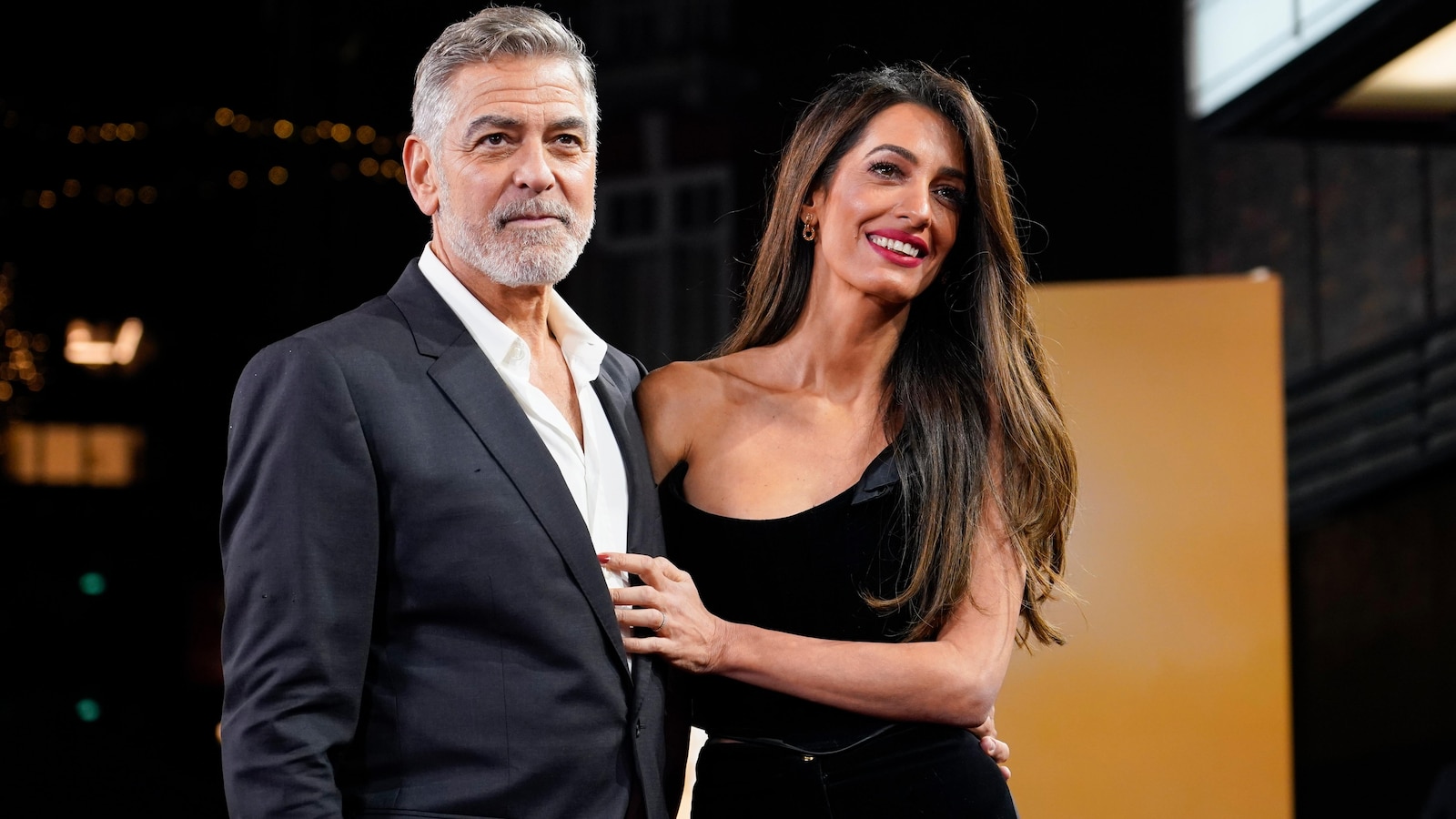 Frankrijk verleent het staatsburgerschap aan George en Amal Clooney en hun tweeling Ella en Alexander
