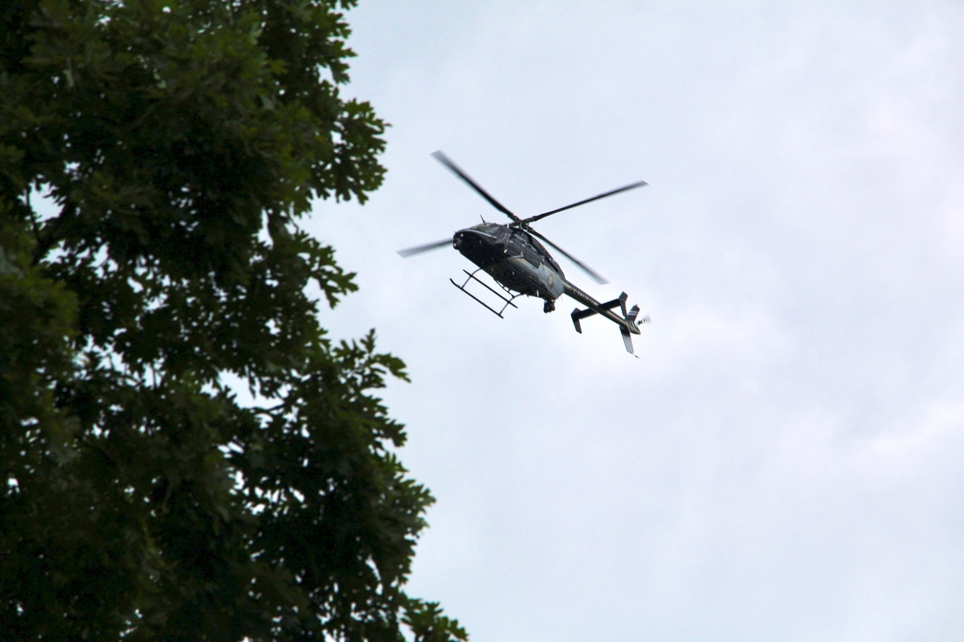 PHOTO: Law enforcement respond to the University of North Carolina at Chapel Hill campus in Chapel Hill, N.C., Aug. 28, 2023, after the university locked down and warned of an armed person on campus.