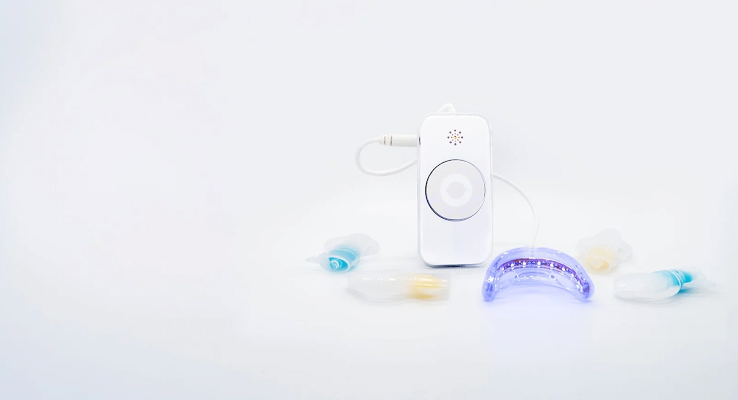GLO Science Teeth Whitening: Teeth Whitening Tools