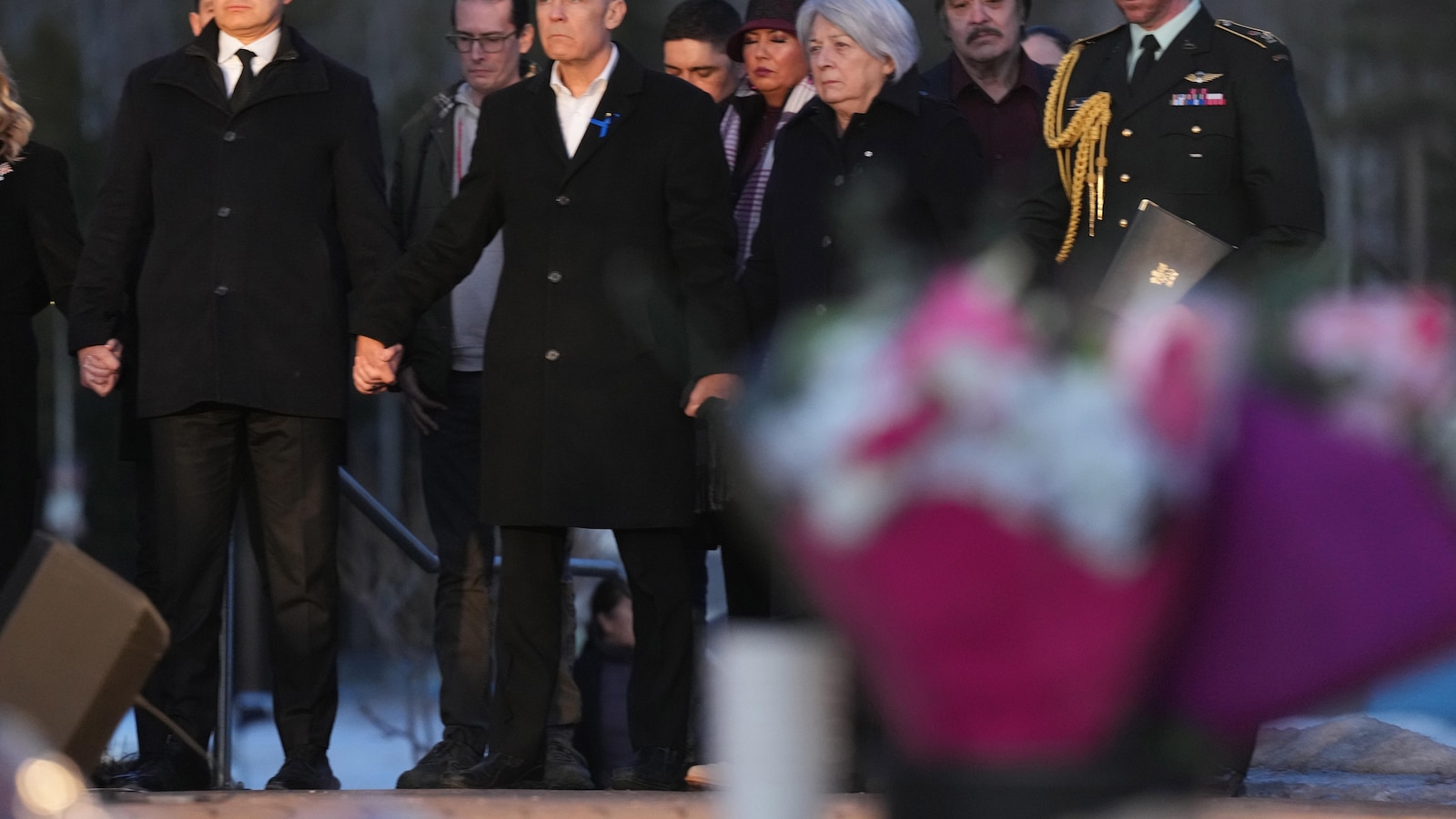 Канадският министър председател Марк Карни и лидерите на опозицията в