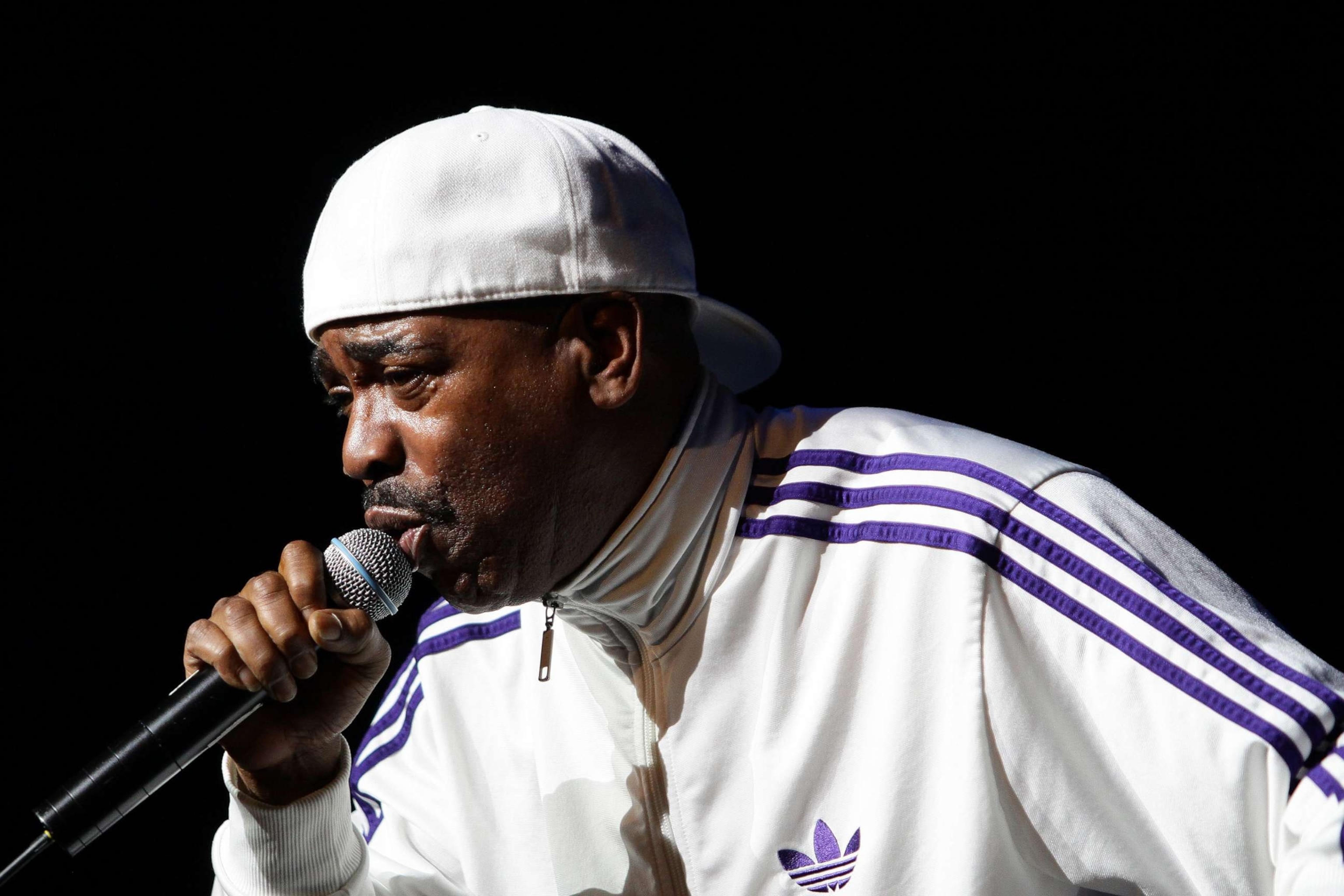 PHOTO: In this March 19, 2011, file photo, rapper Kurtis Blow performs in Chicago.