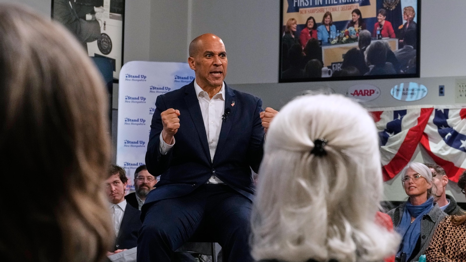 Cory Booker says Dems need to 'get back in the huddle' after blowing a big play