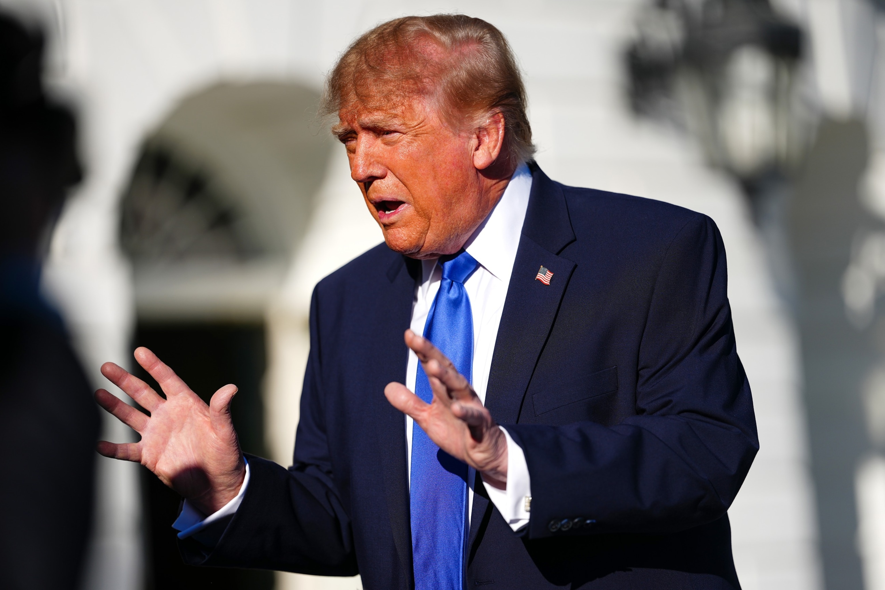 Trump defends controversial Ramaswamy ad as top Republicans call for taking it down