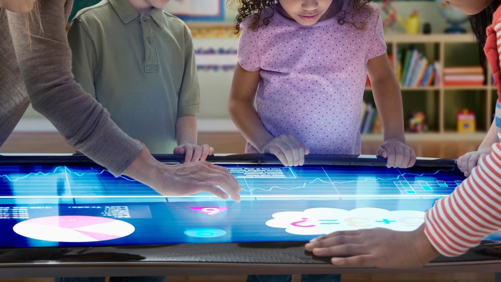 PHOTO: Students use a tablet in an undated stock photo. 