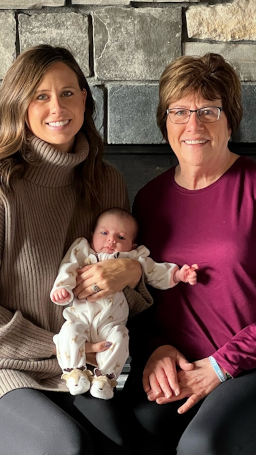 Video Newborn shares birthday with mom, grandma ABC News