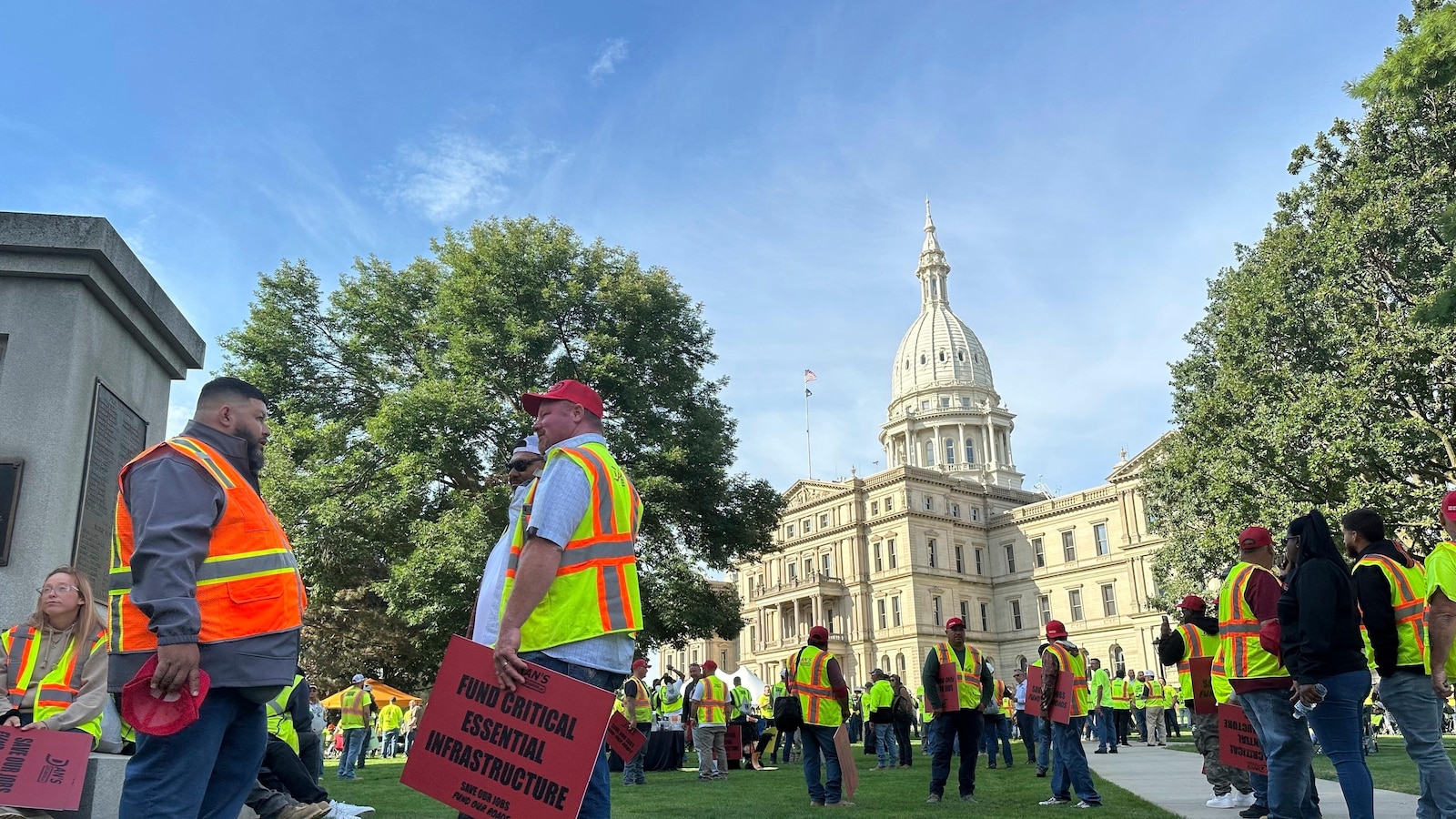 Gov. Whitmer to address Michigan's economy as possible shutdowns loom