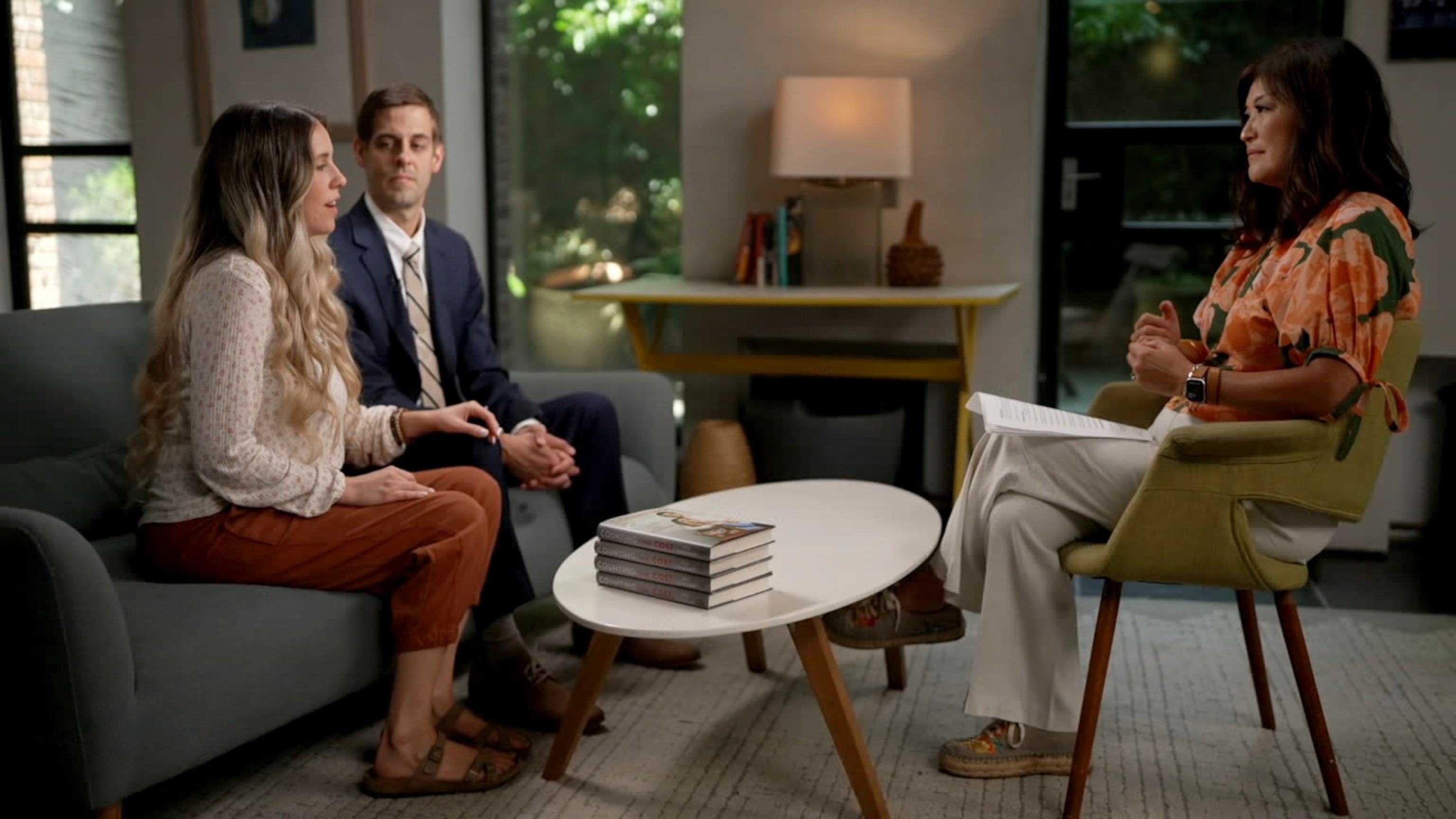 PHOTO: Jill Duggar Dillard and Derek Dillard speak with Juju Chang about her new memoir.