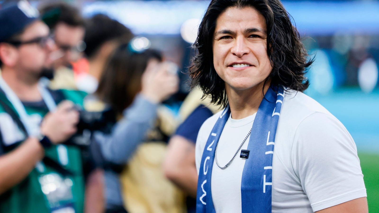 ‘Ted Lasso’ star signs contract to play with professional soccer team  abcnews.com