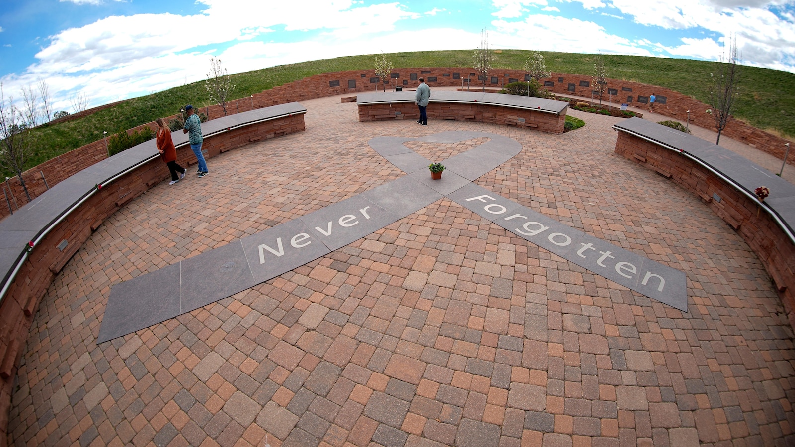  12 students and teacher killed at Columbine to be remembered at 25th anniversary vigil