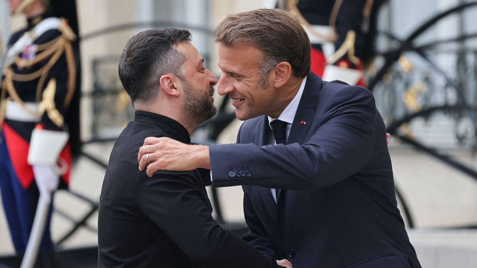 Russia issues warning as European leaders, Zelenskyy meet in Paris before Trump call