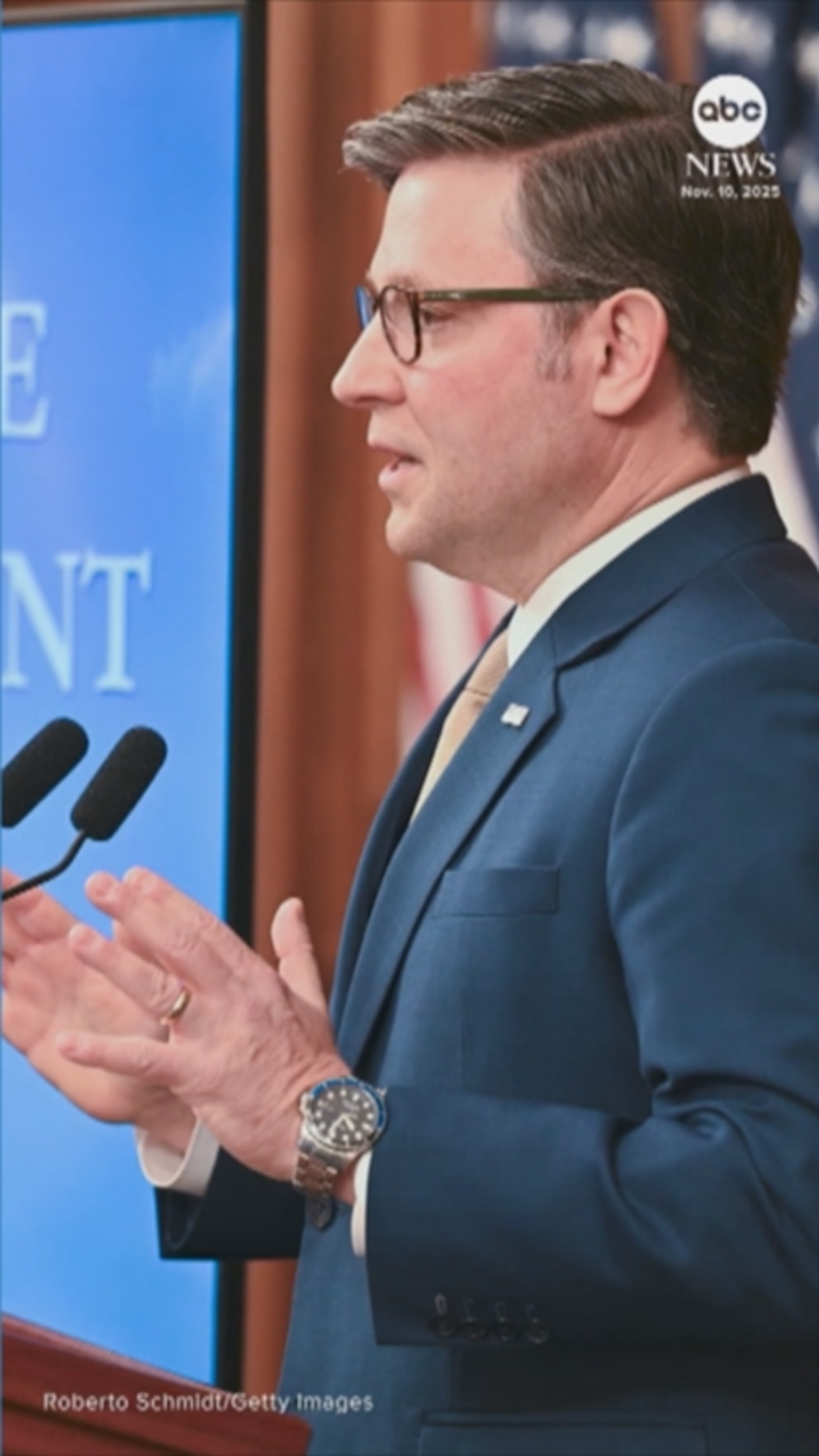 WATCH:  House Speaker Mike Johnson gives timeline to end shutdown