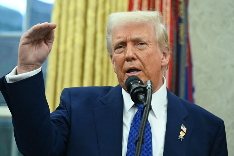 White House says some employees were fired by mistake - ABC News