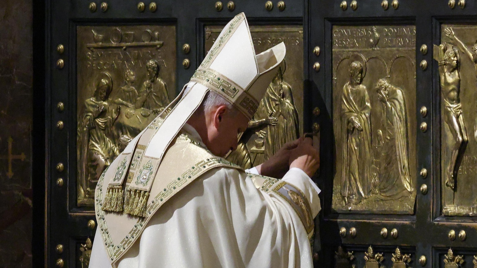 Pope closes 2025 Holy Year and signals his pontificate can now begin in earnest